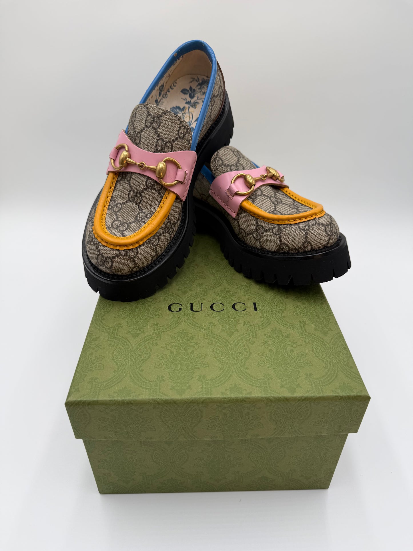 Gucci Mocassini GG Supreme