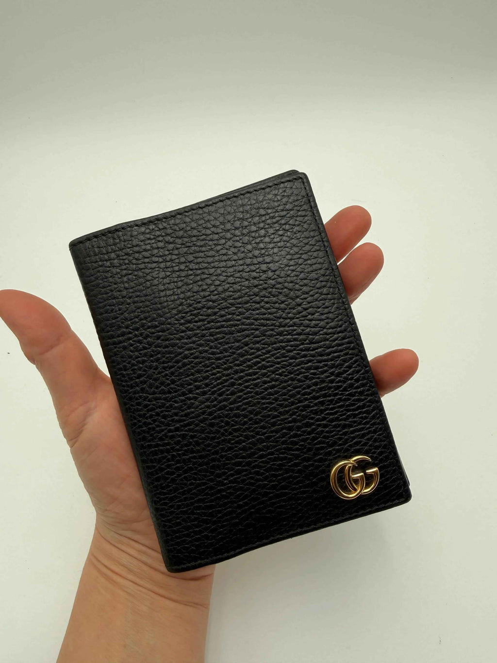 Gucci Portadocumenti GG Mormont in Pelle di Vitello Nero
