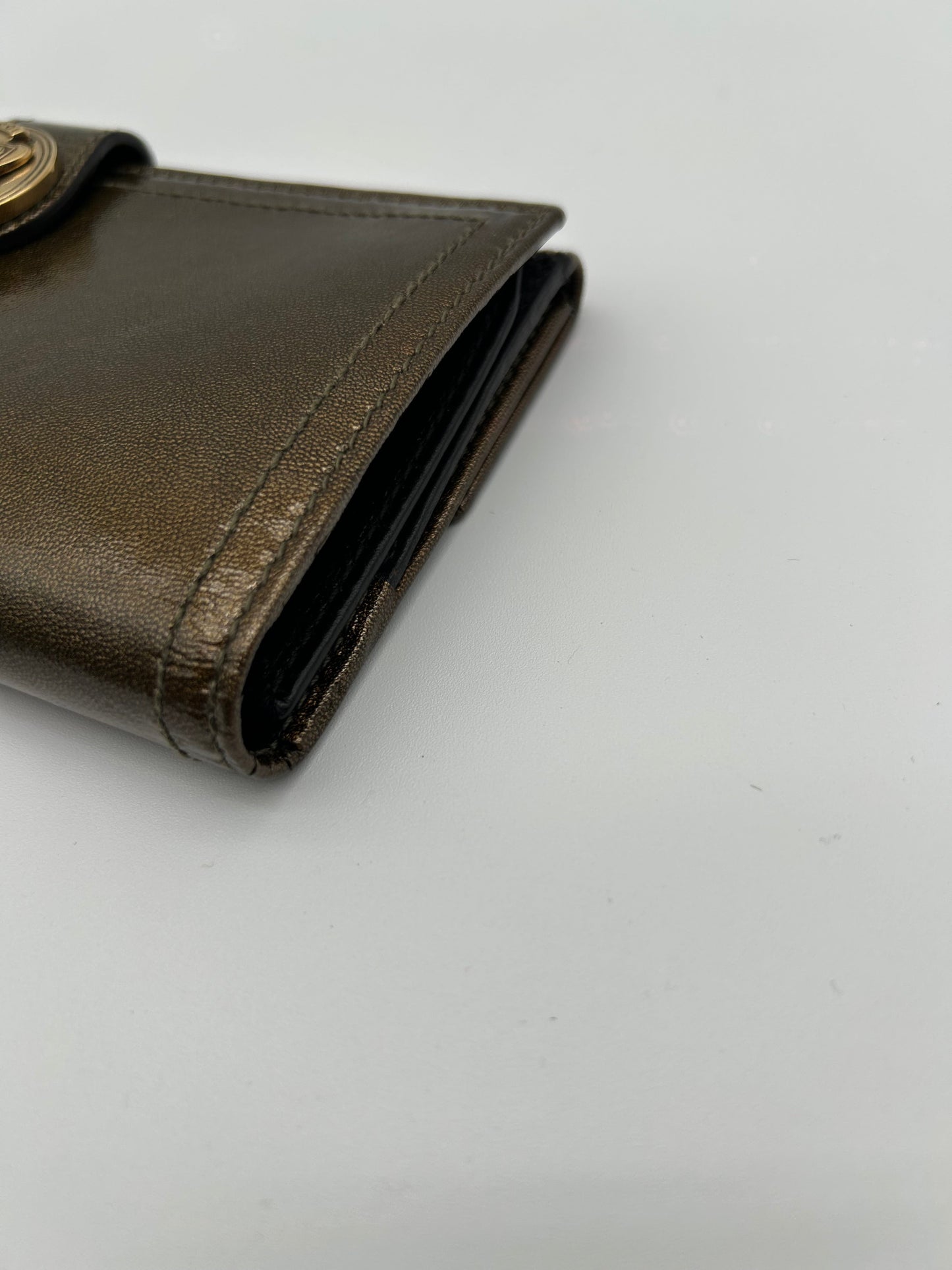 Gucci Portafoglio Hysteria in Pelle Lucida Marrone Gucci