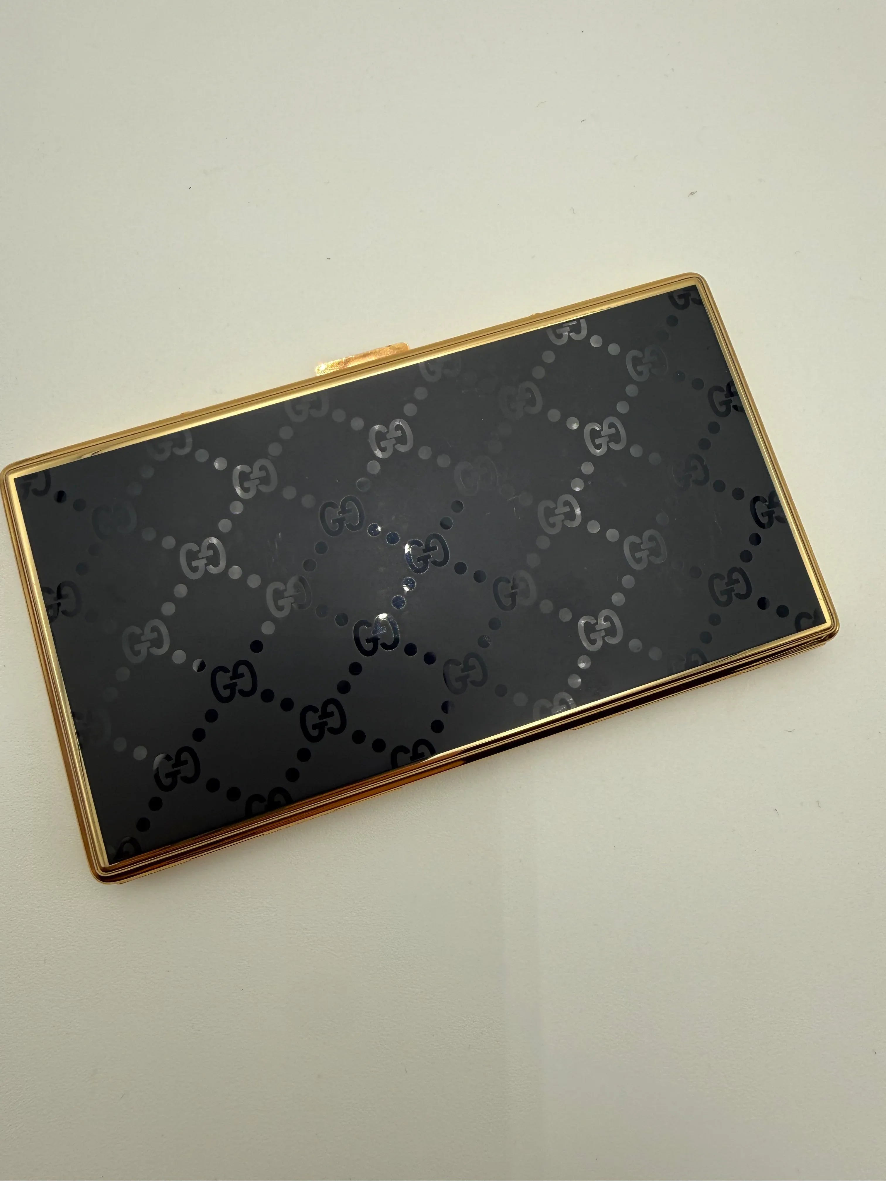 Gucci Portasigarette Vintage in Metallo Dorato - Mercatino di Ninni