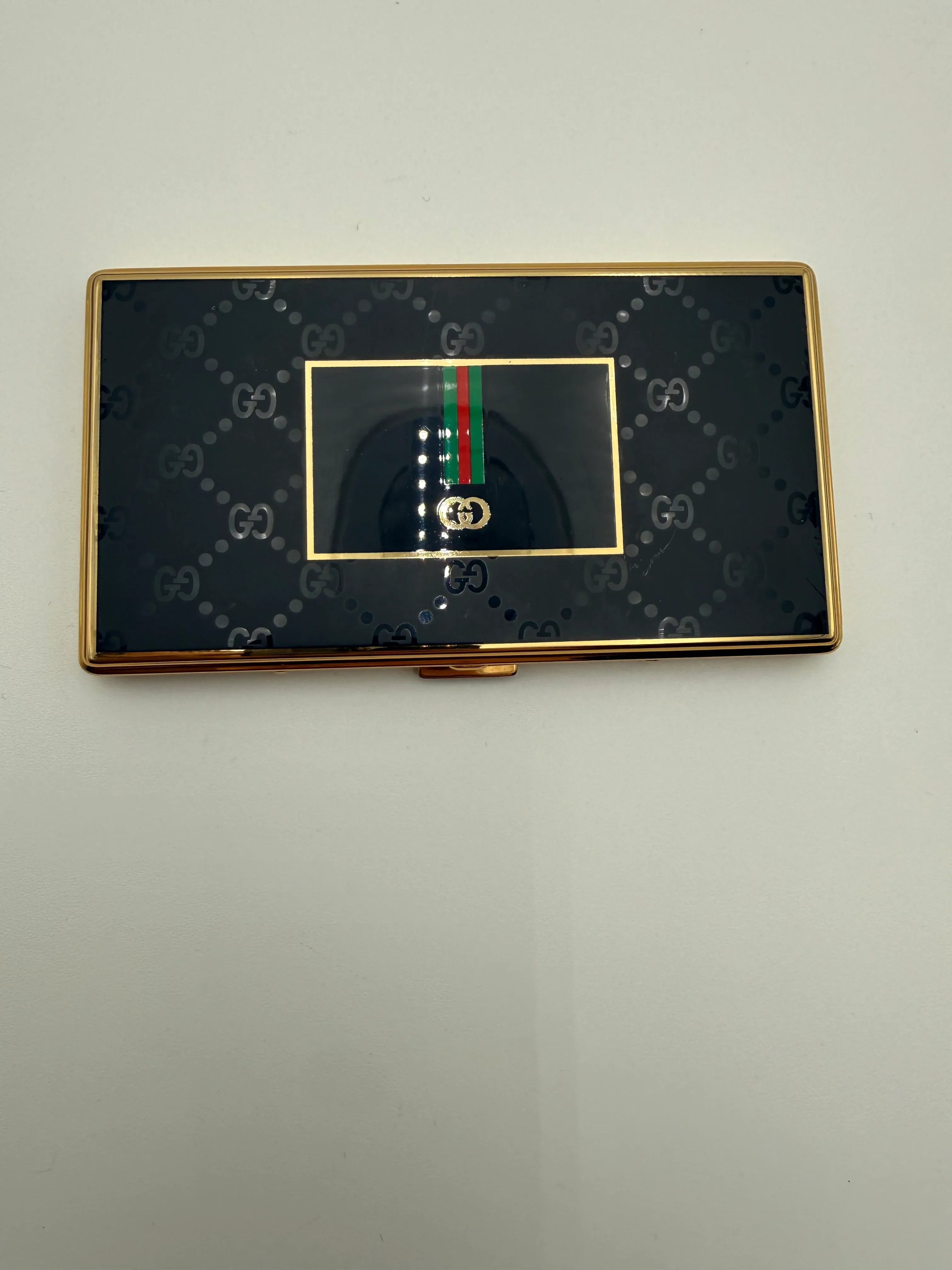 Gucci Portasigarette Vintage in Metallo Dorato - Mercatino di Ninni