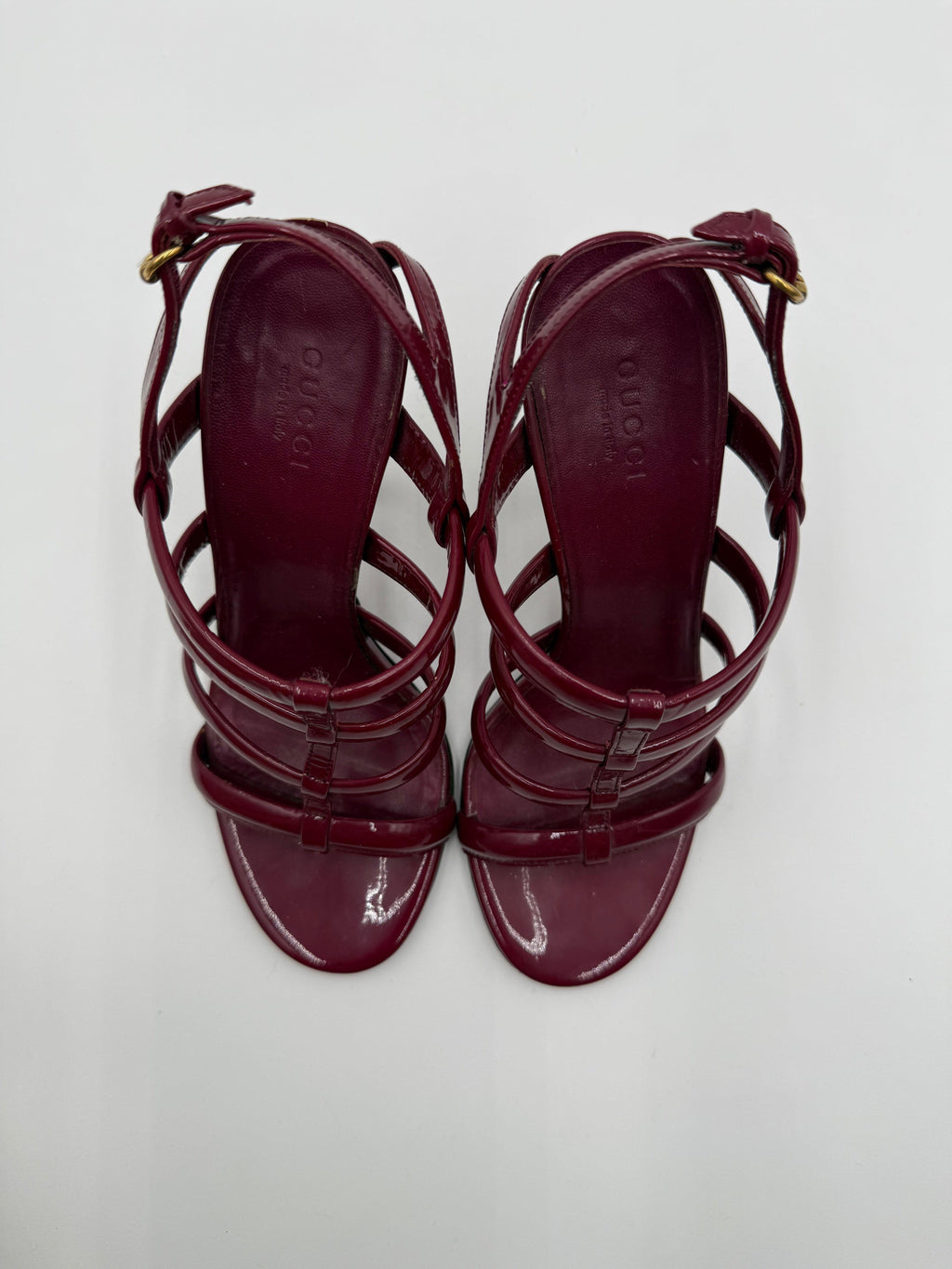 Gucci Sandali Cage Vintage by Frida Giannini in Vernice Bordeaux - Mercatino di Ninni