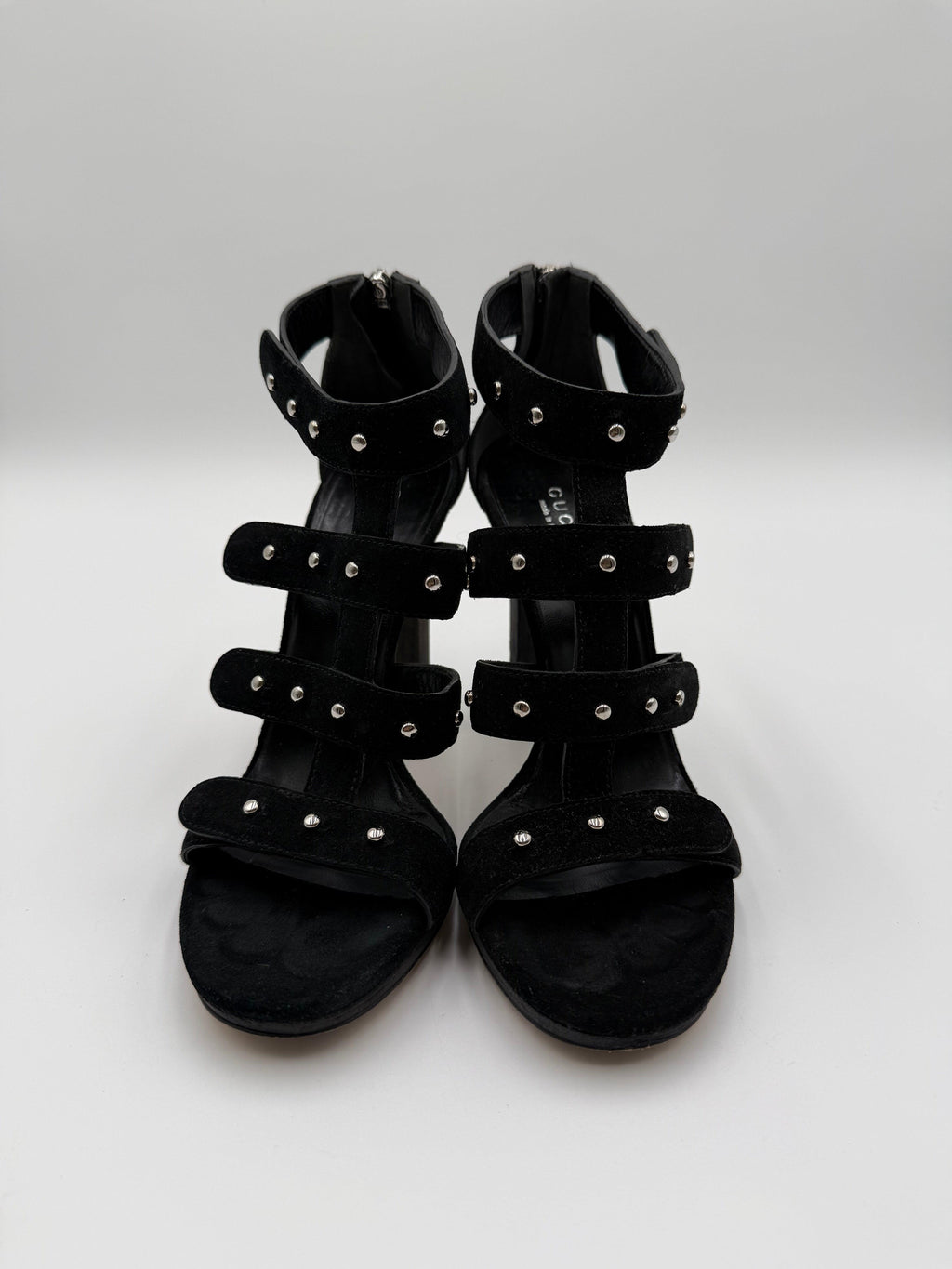 Gucci Sandali Cage by Frida Giannini in Camoscio Nero con Borchie - Mercatino di Ninni