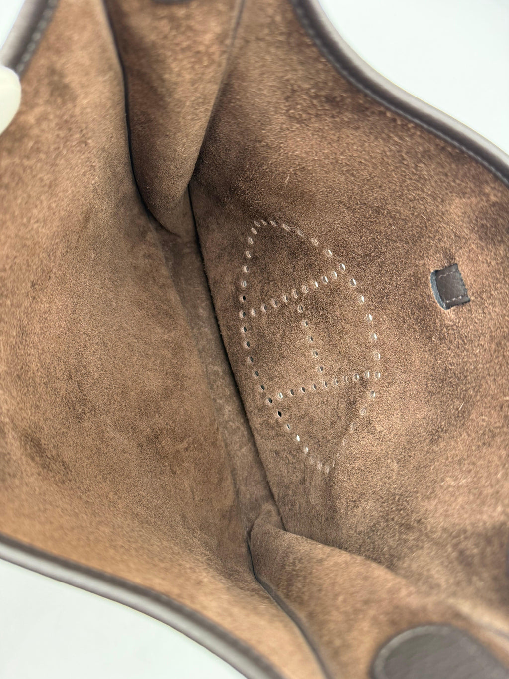 Hermès Borsa Evelyne III 29 in Pelle Taurillon Testa di Moro