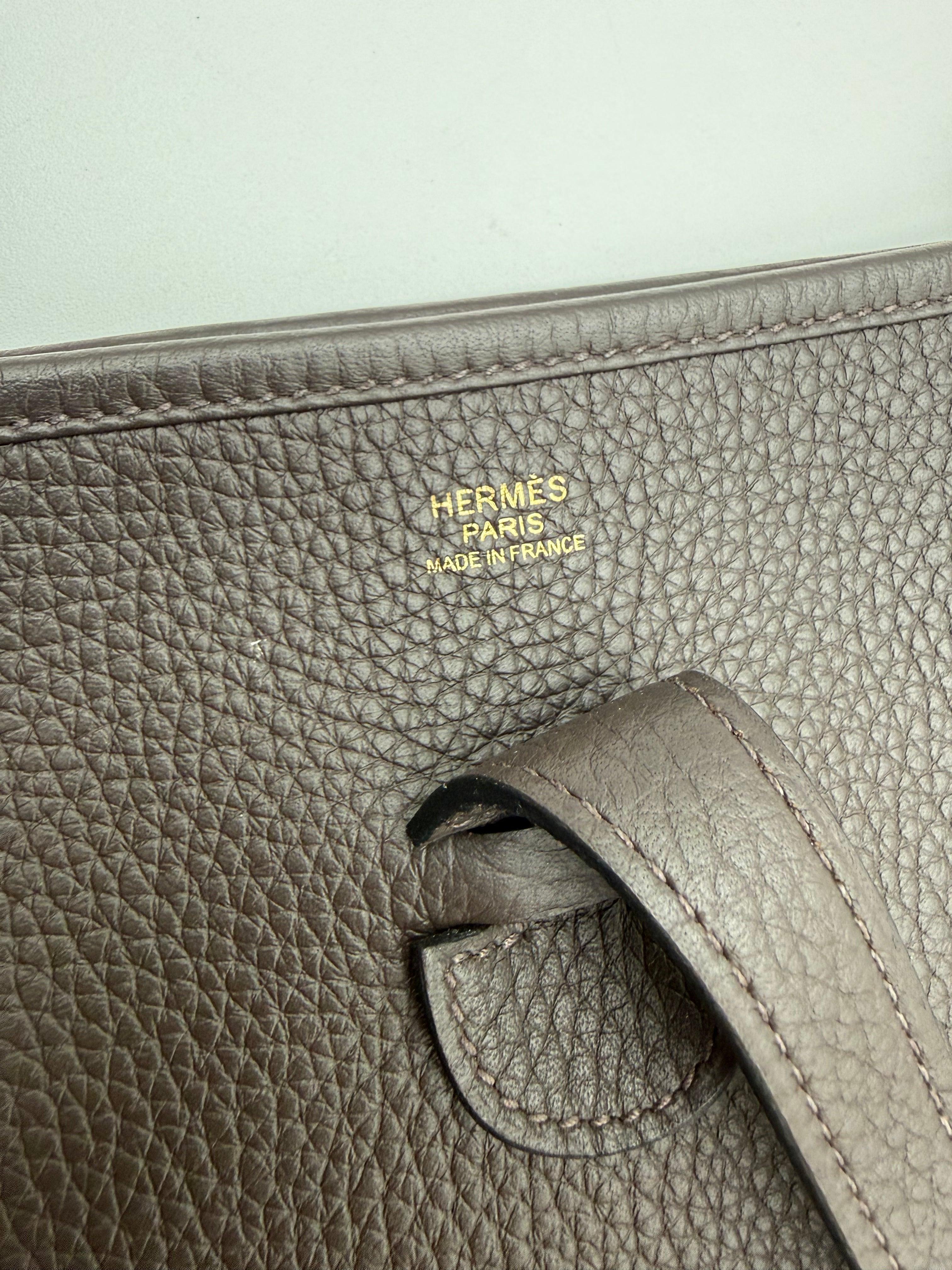 Hermès Borsa Evelyne III 29 in Pelle Taurillon Testa di Moro