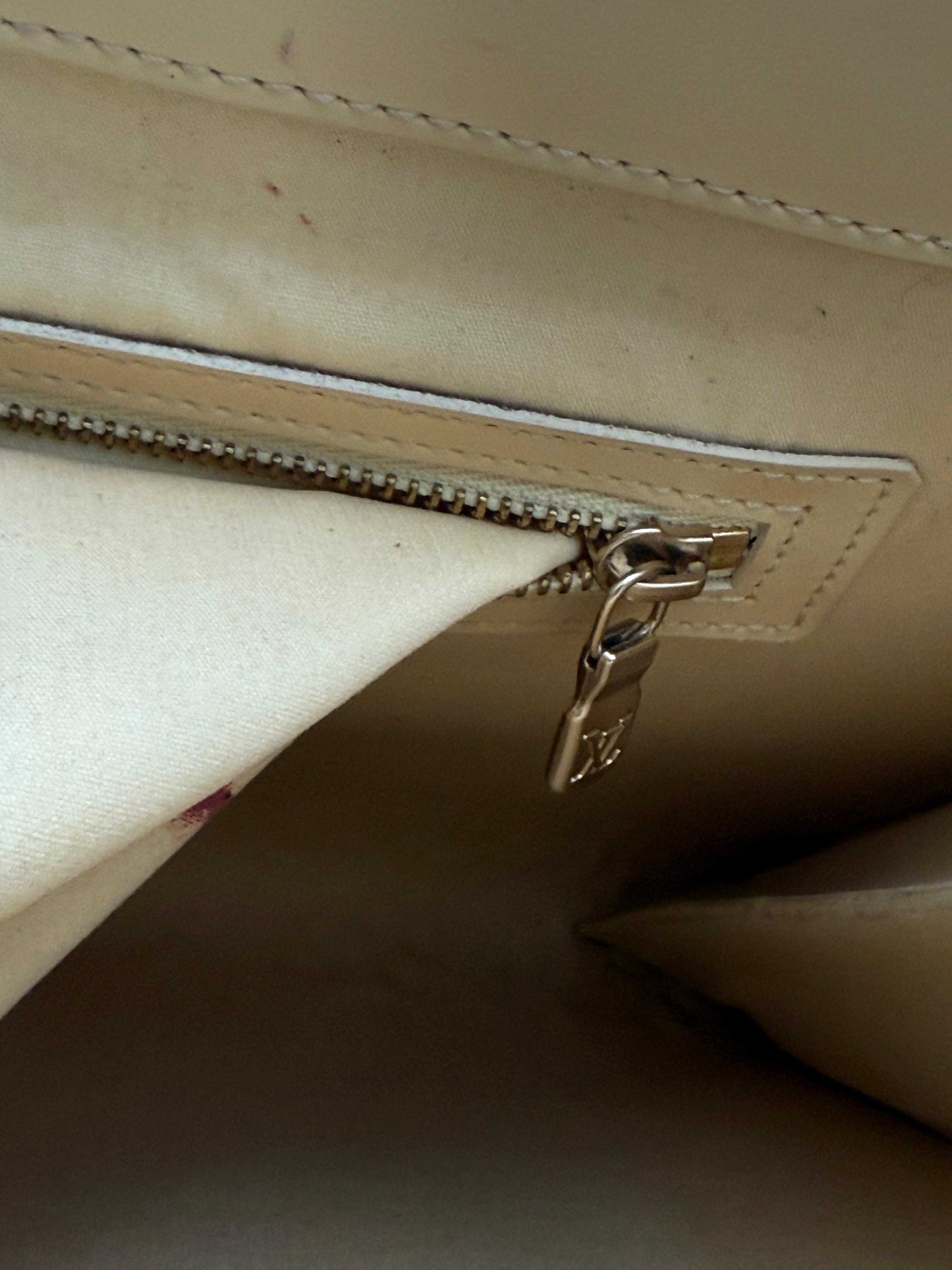 Louis Vuitton Borsa Saint Tropez in Pelle Epi Giallo Burro - Mercatino di Ninni