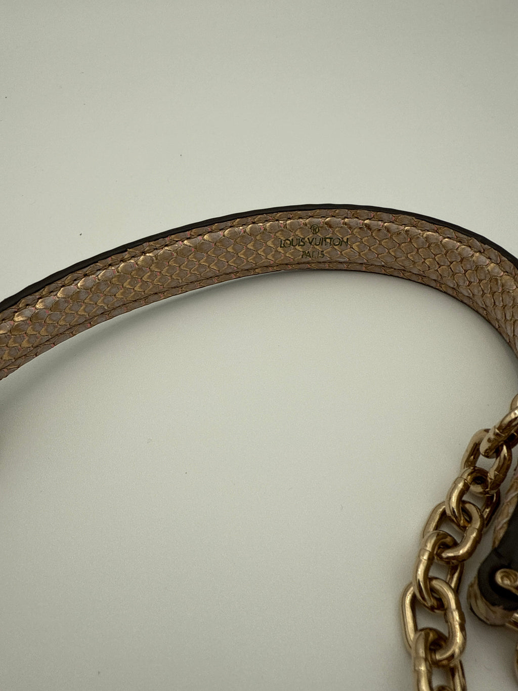 Louis Vuitton Borsa Twist Mini in Pelle di Pitone Rosa Louis vuitton