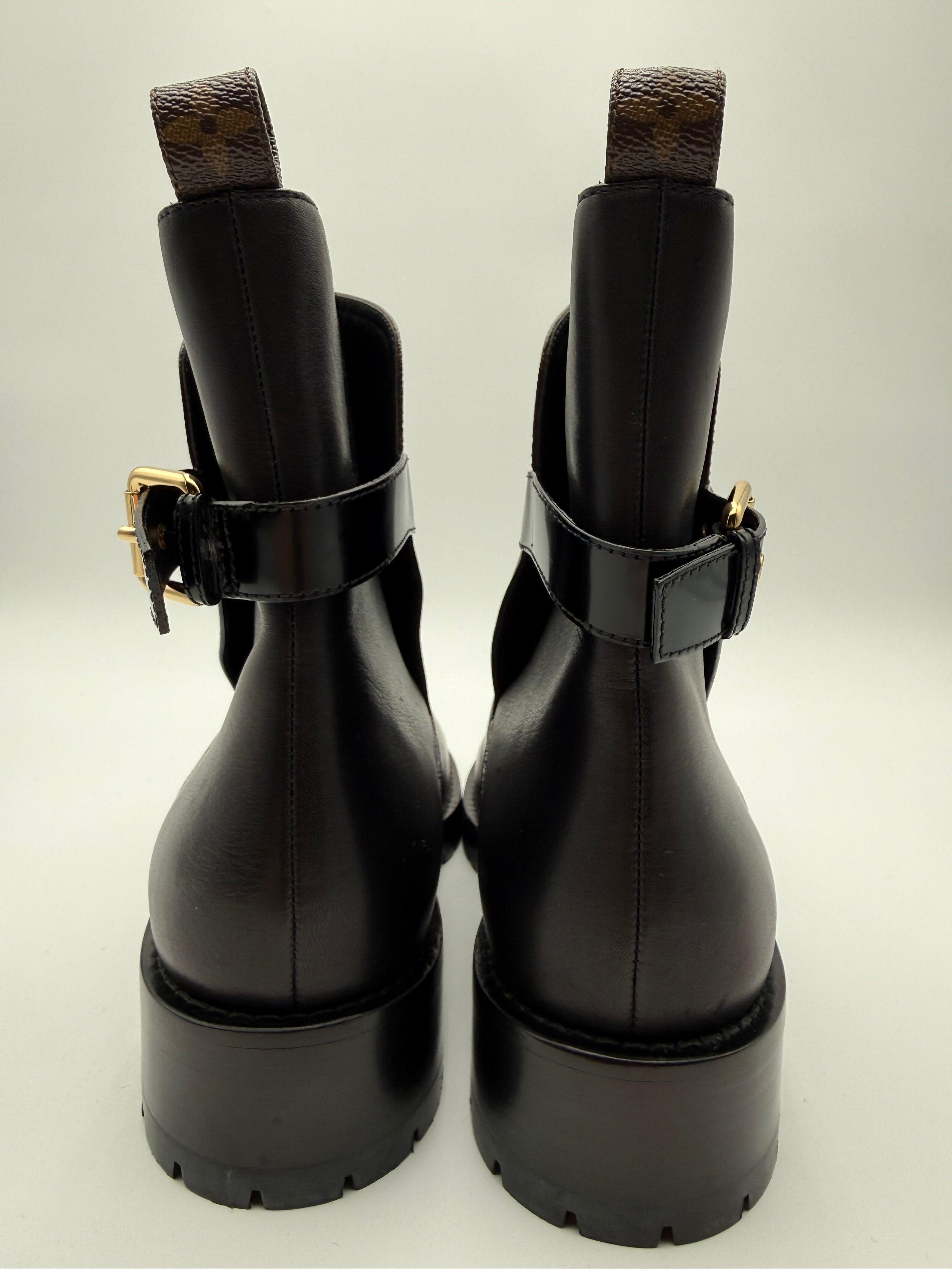 Louis Vuitton Stivaletti Discovery Flat Neri - Mercatino di Ninni