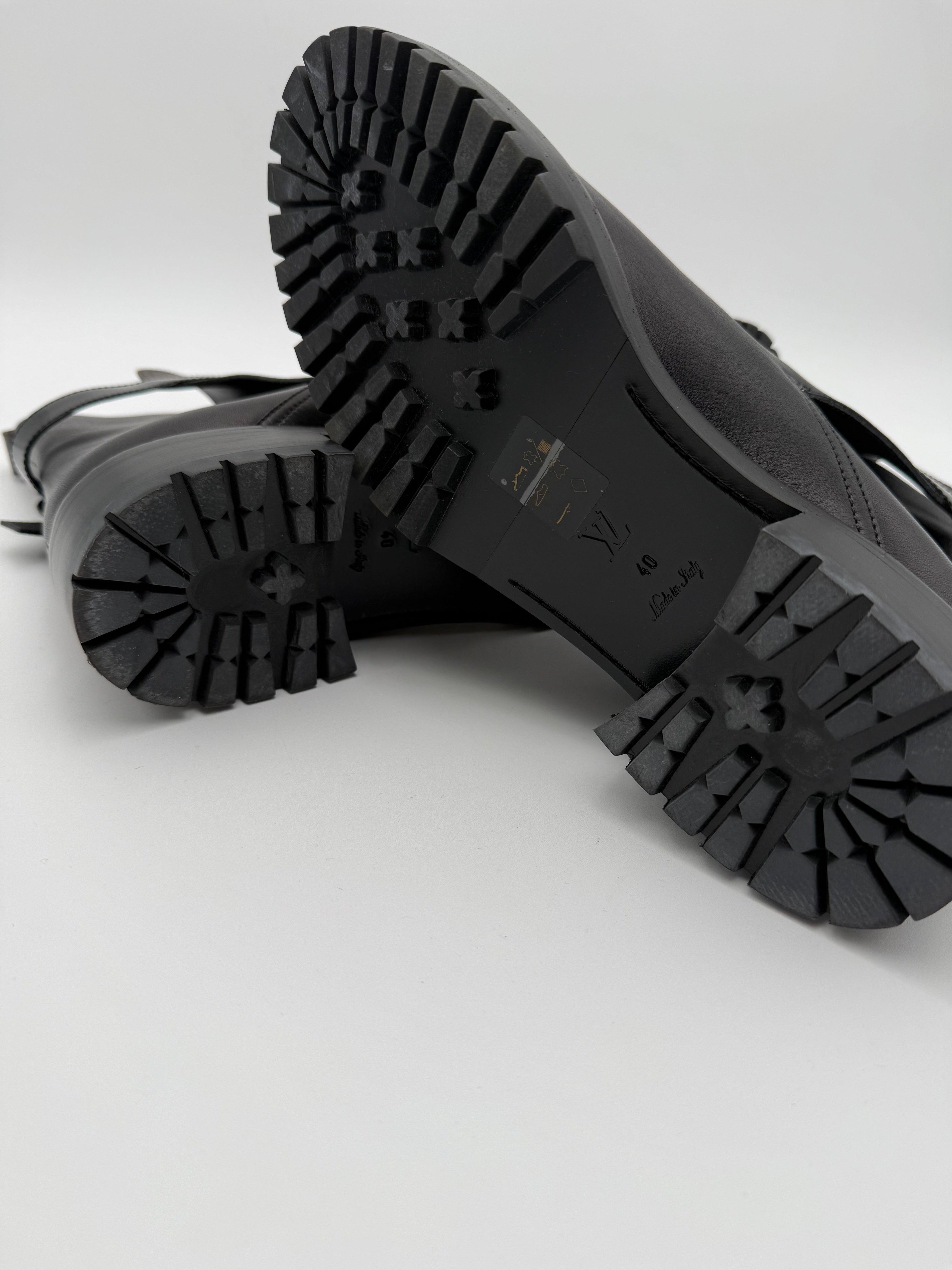 Louis Vuitton Stivaletti Discovery Flat Neri - Mercatino di Ninni