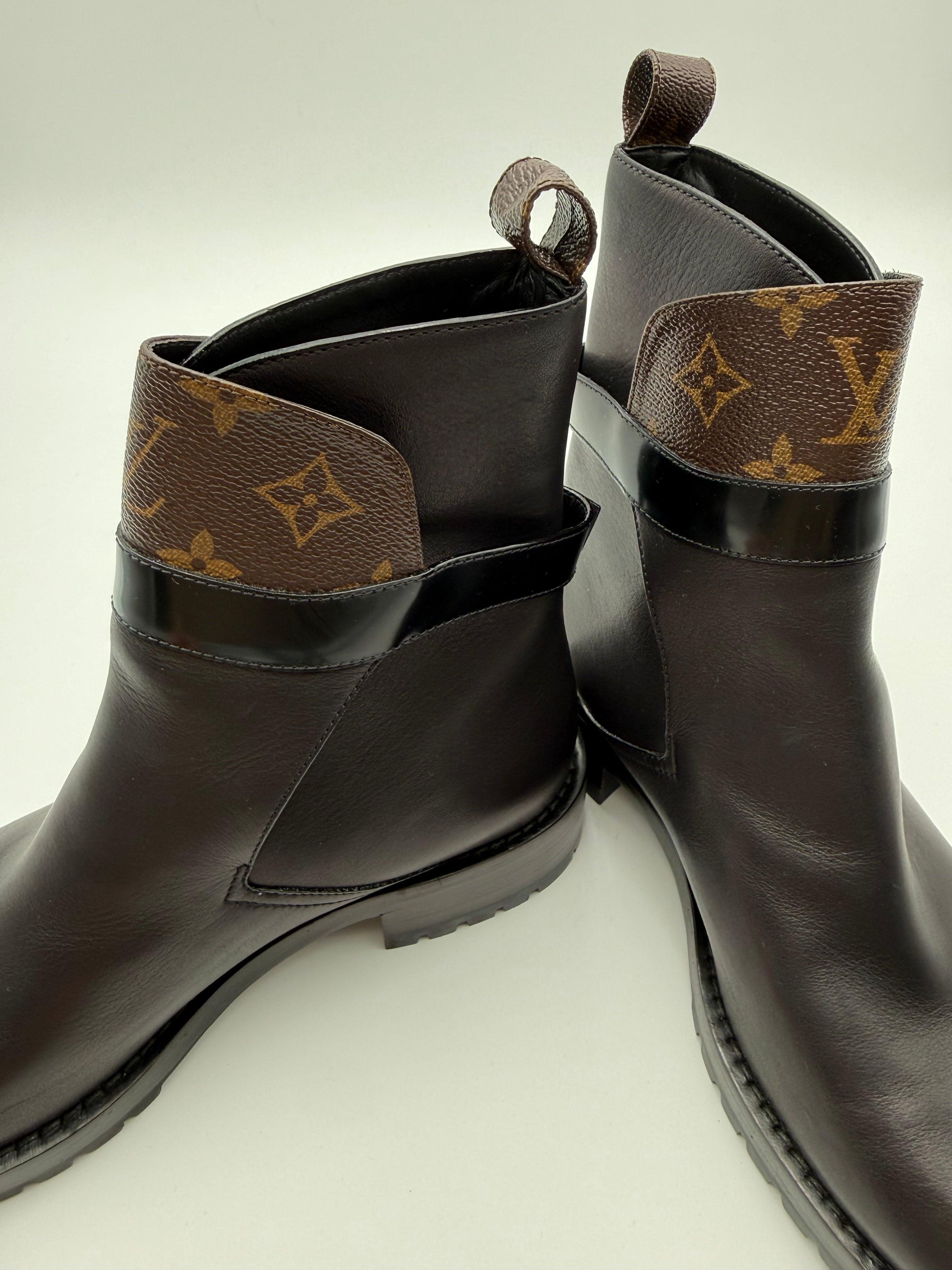 Louis Vuitton Stivaletti Discovery Flat Neri - Mercatino di Ninni