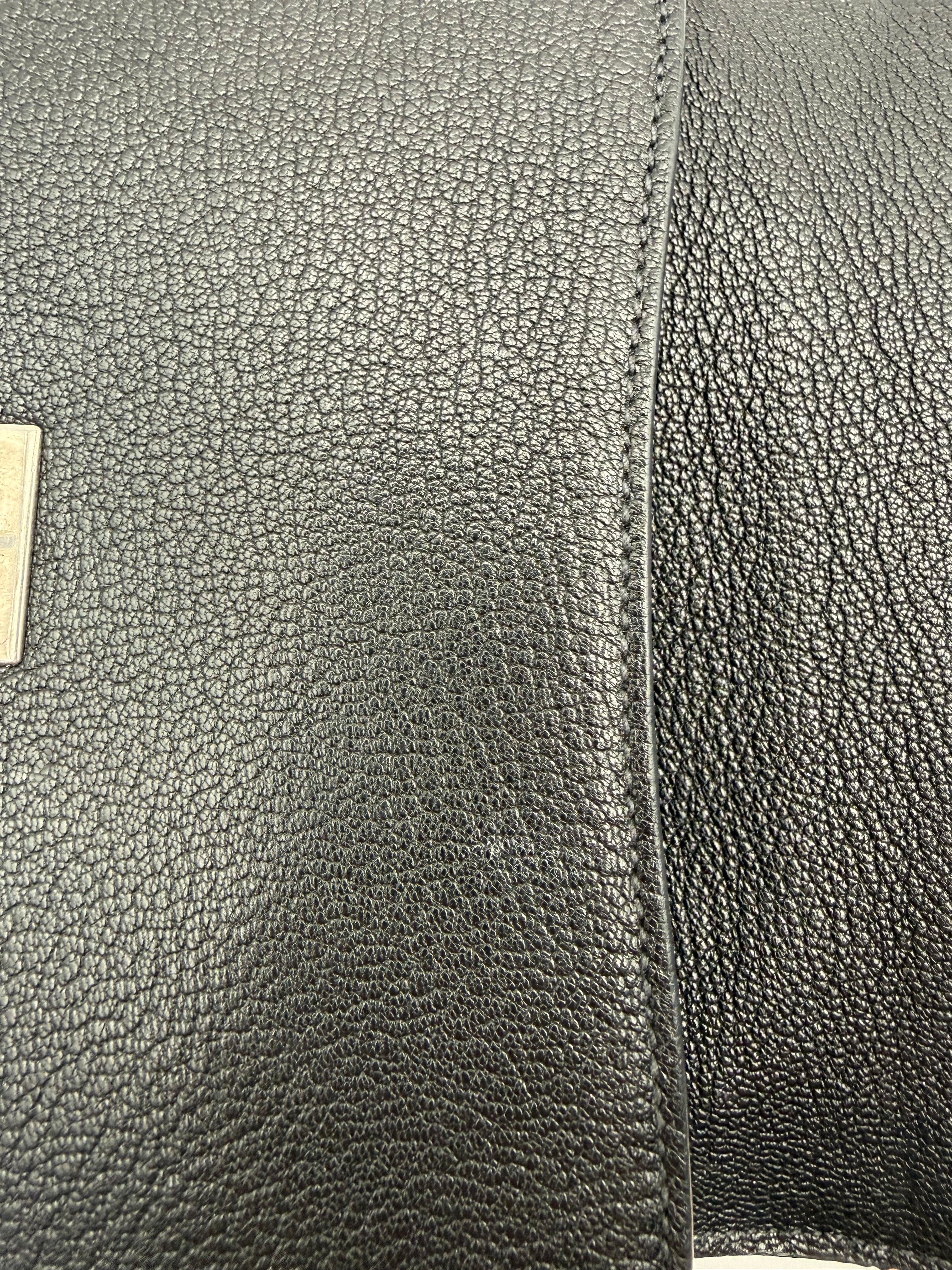 Miu Miu Borsa Pattina a Tracolla in Pelle Madras Nero - Mercatino di Ninni
