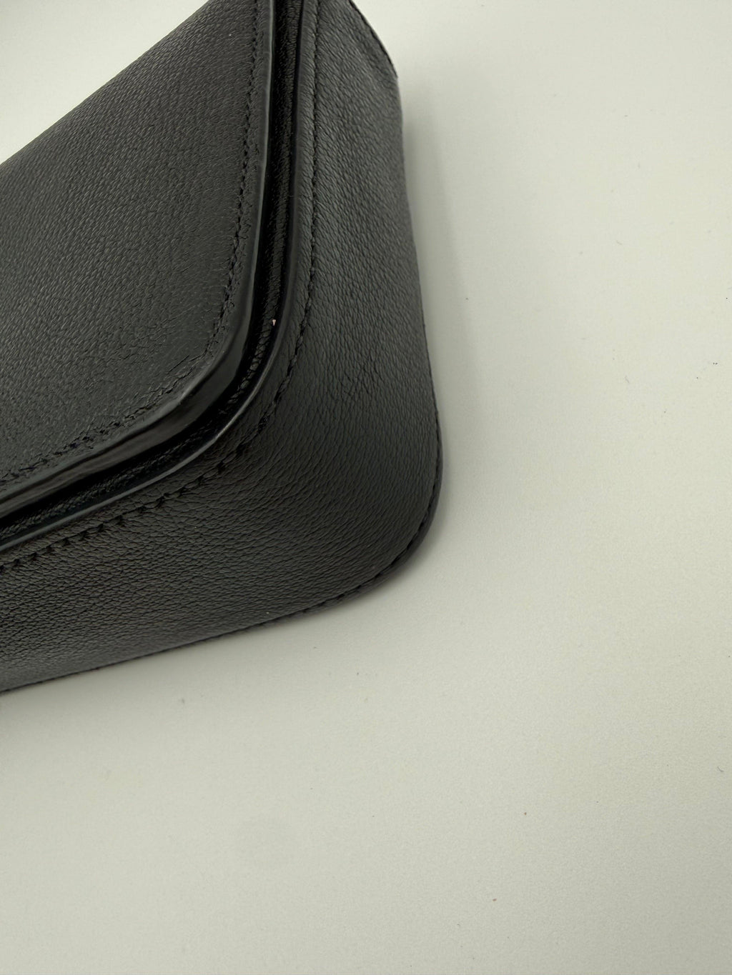 Miu Miu Borsa Pattina a Tracolla in Pelle Madras Nero - Mercatino di Ninni