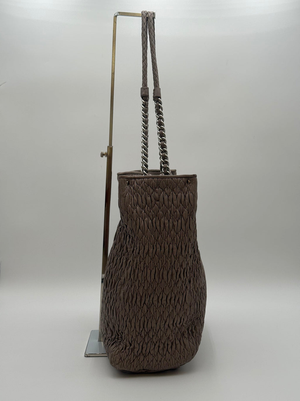 Miu Miu Borsa Shopping in Pelle Cloquet Tortora
