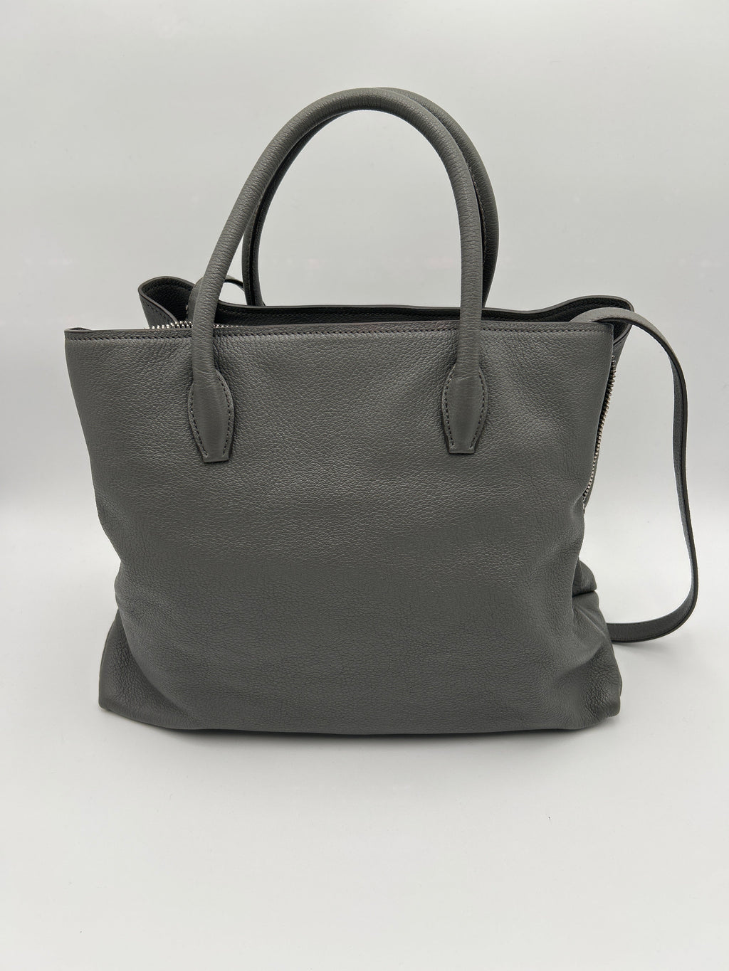 Miu Miu Borsa Tote in Pelle Grigia Miumiu