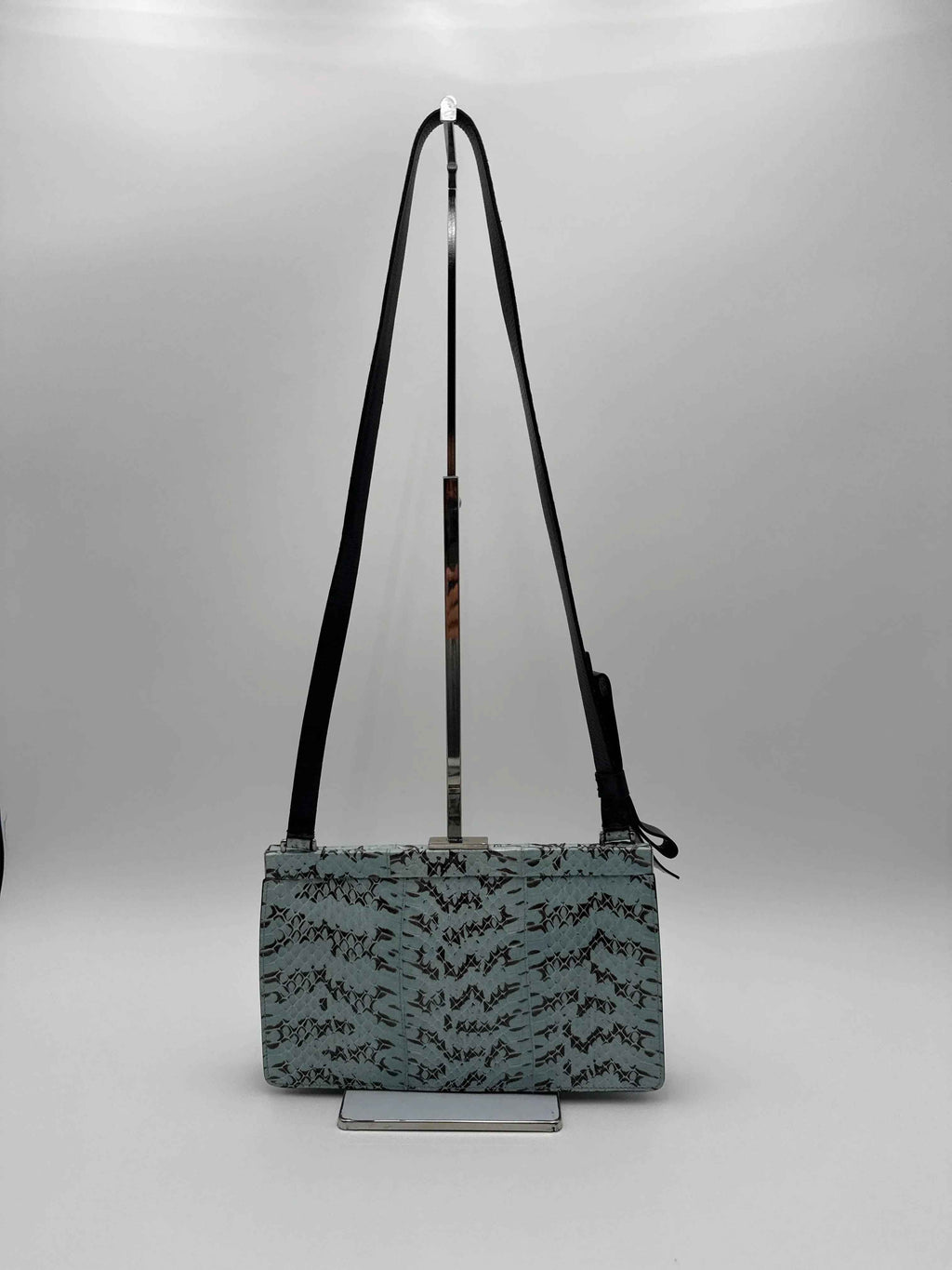 Miu Miu Borsa a Tracolla Vintage in Pelle di Pitone Celeste