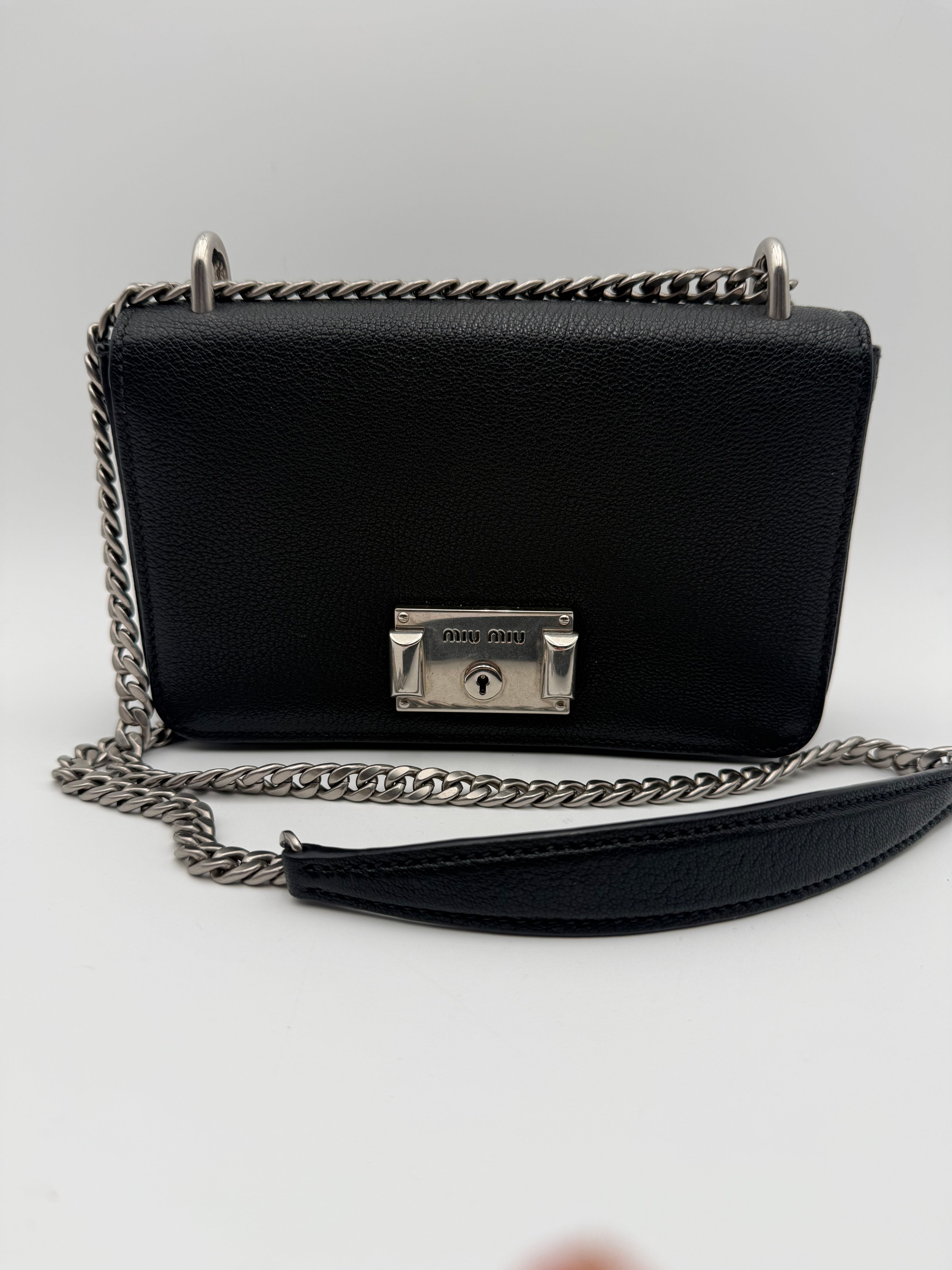 Miumiu Borsa Pattina Tracolla in Pelle Madras Nero