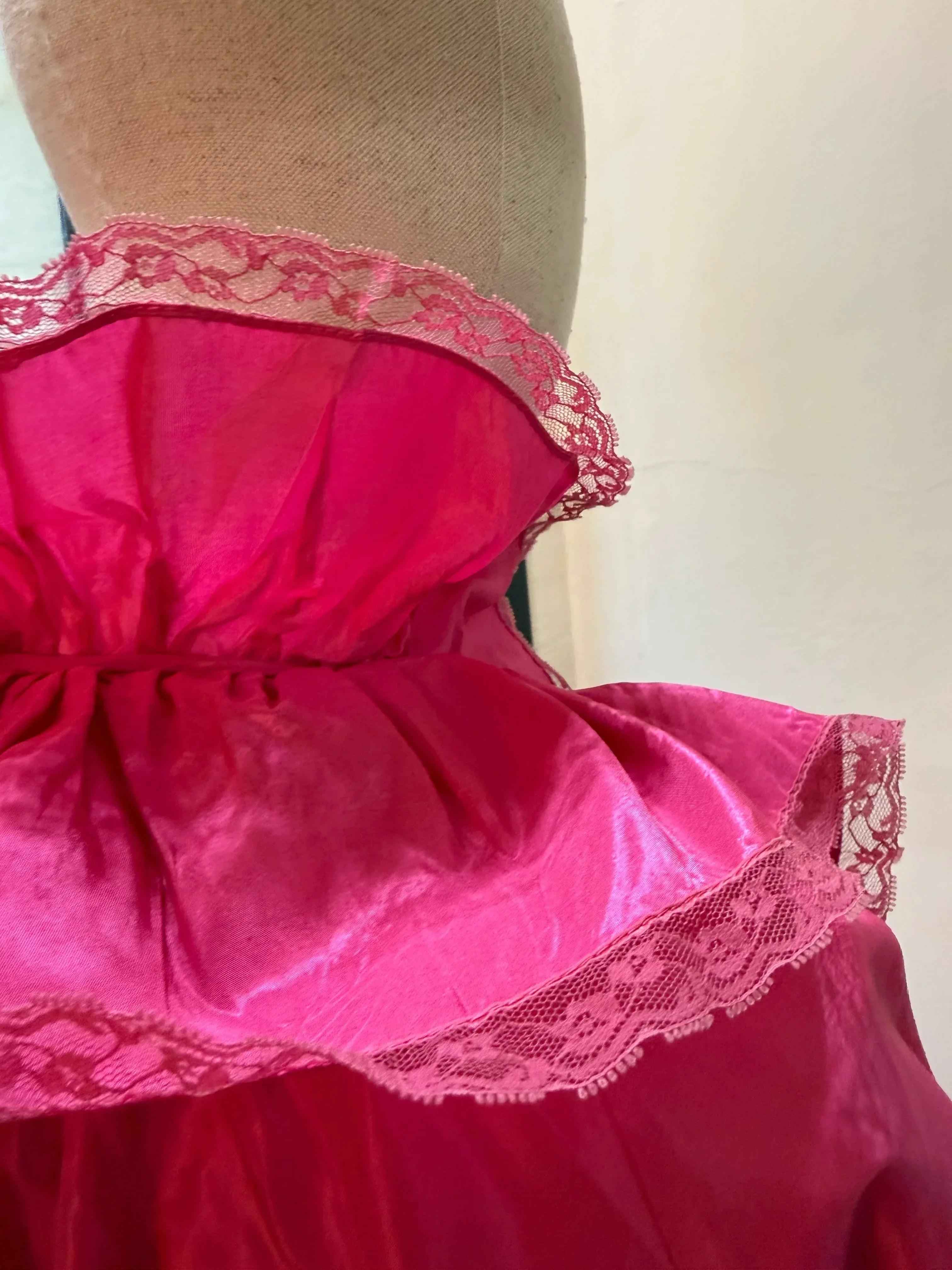 Oscar De La Renta Mantella Vintage in Seta Rosa