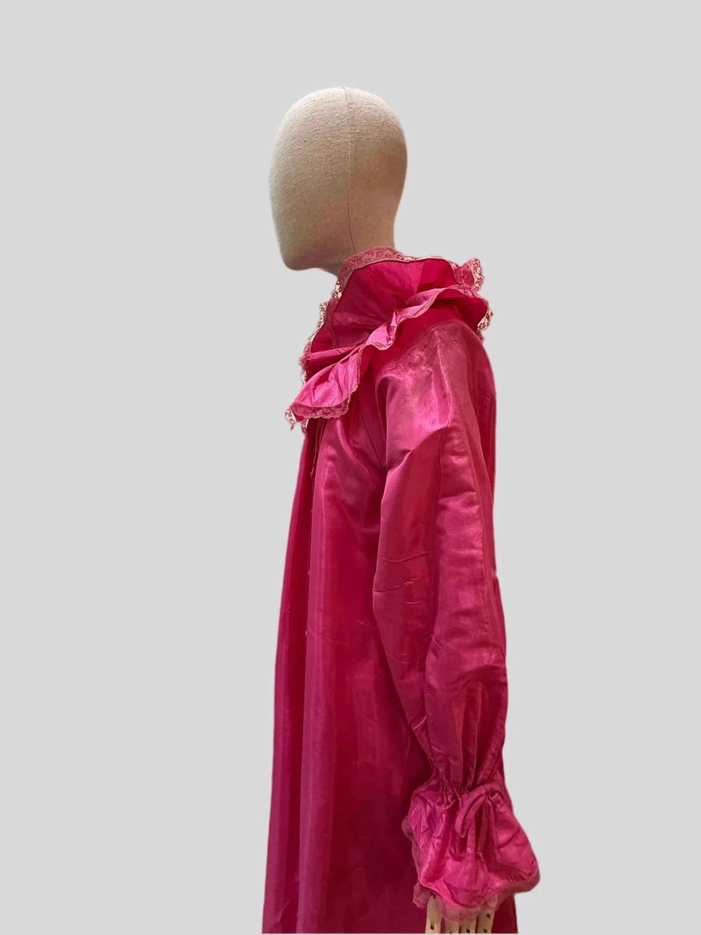 Oscar De La Renta Mantella Vintage in Seta Rosa