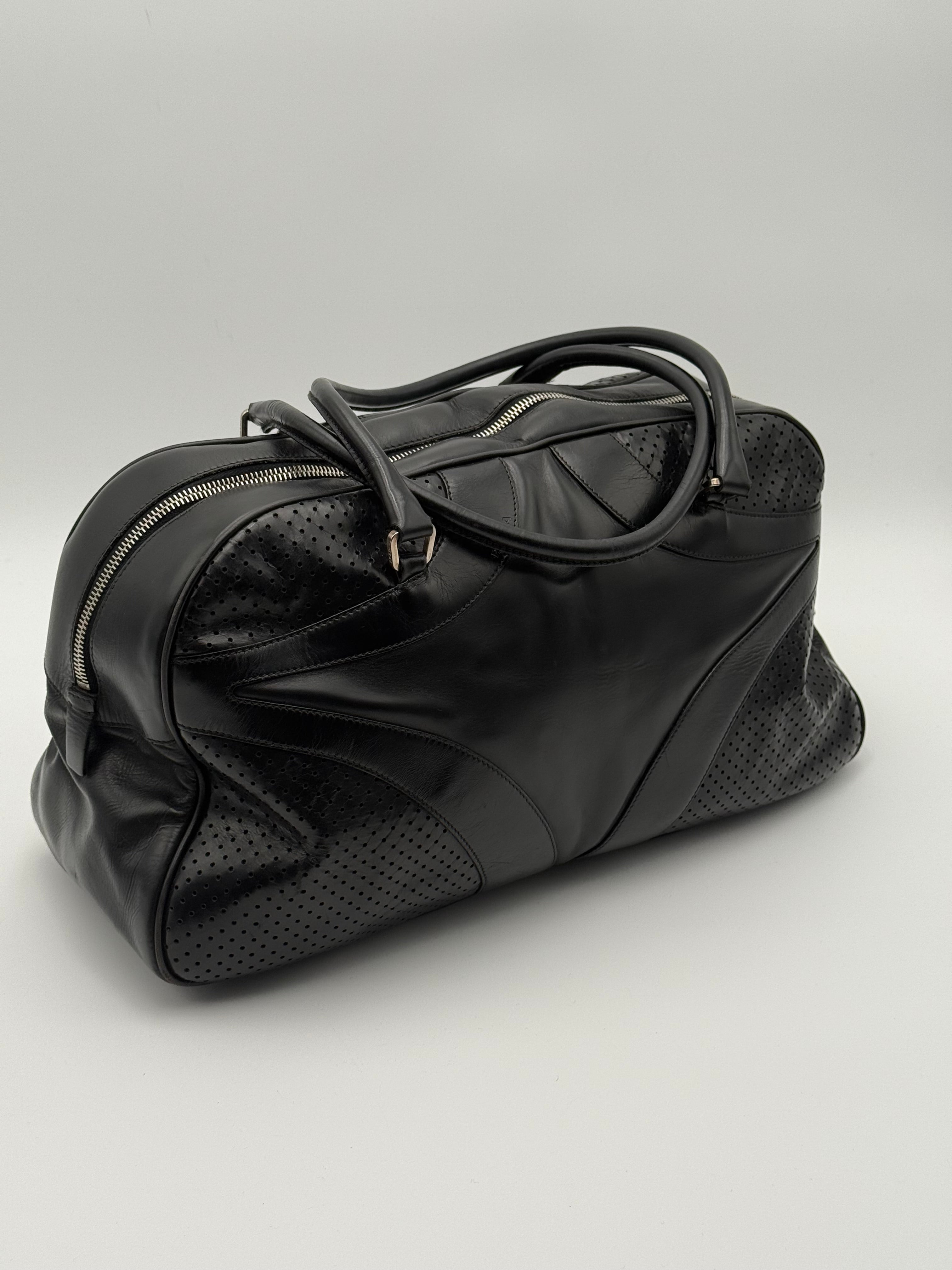 Prada Borsa Bowling Vintage in Pelle di Vitello Nera - Mercatino di Ninni