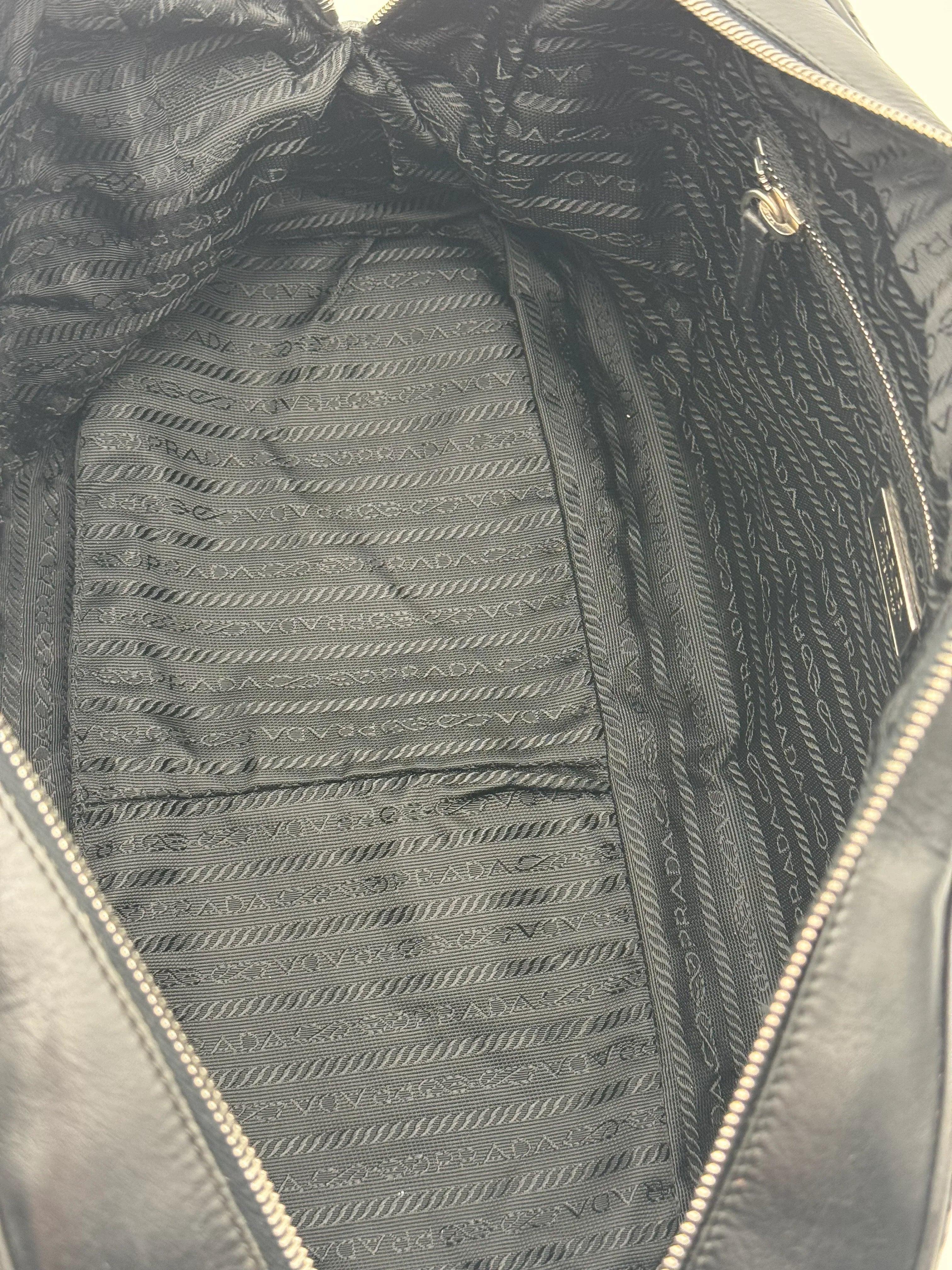 Prada-Borsa-Bowling-Vintage-in-Pelle-di-Vitello-Nera-Mercatino-di-Ninni-71080845377885 - Mercatino di Ninni