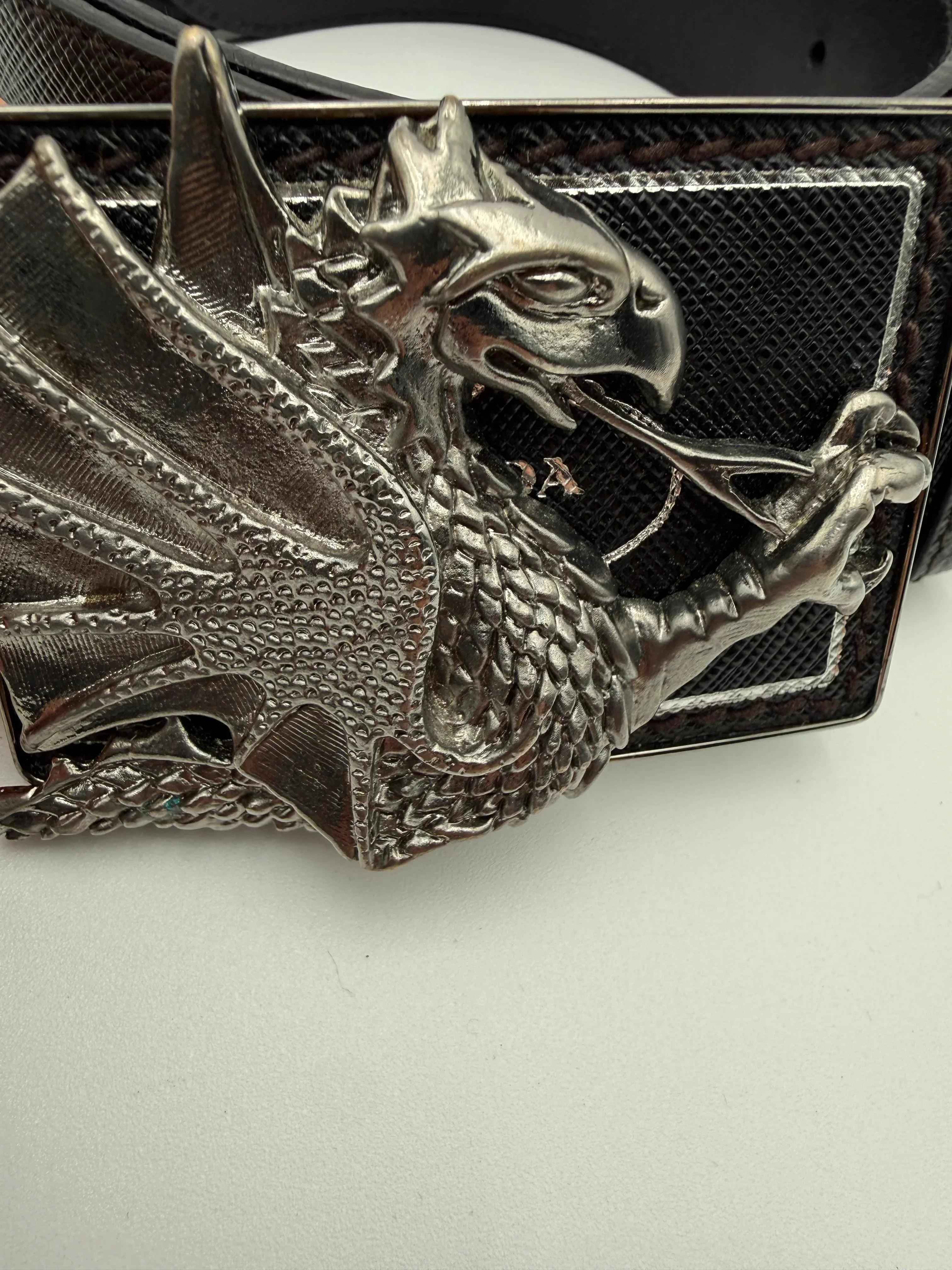 Prada Cintura Vintage in Pelle Saffiano con Drago Nera