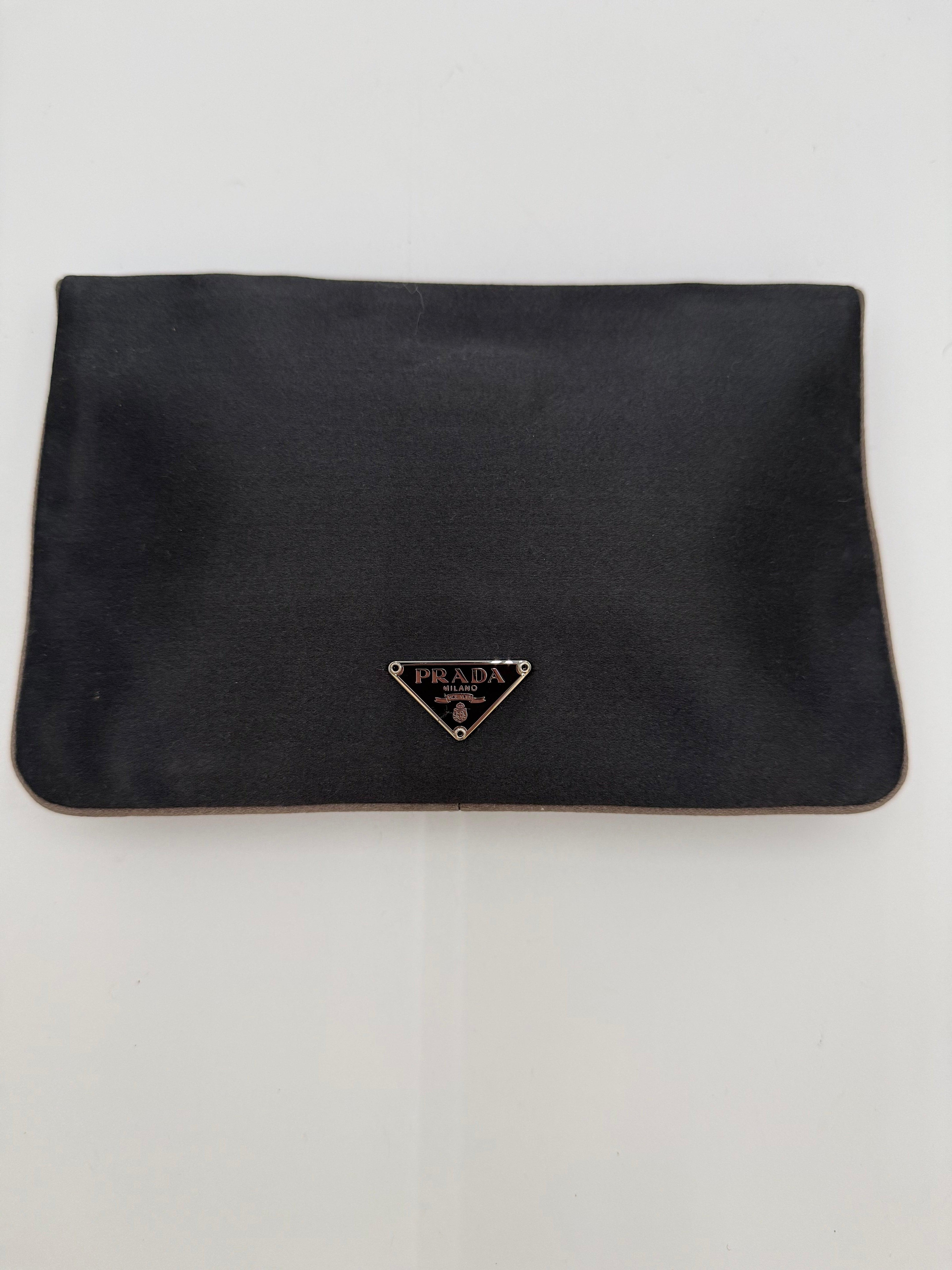 Prada Pochette a Busta Vintage in Raso Grigio Scuro