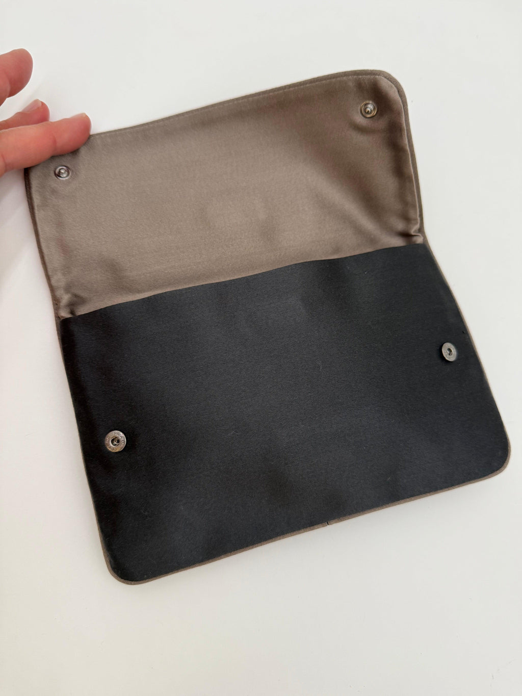 Prada Pochette a Busta Vintage in Raso Grigio Scuro