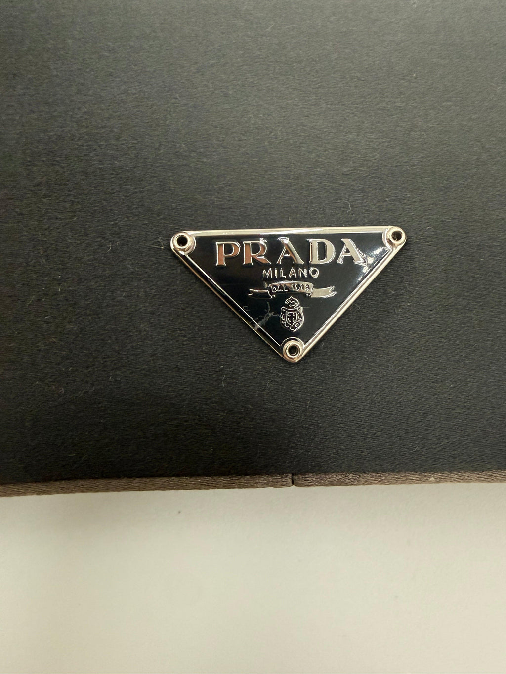 Prada Pochette a Busta Vintage in Raso Grigio Scuro