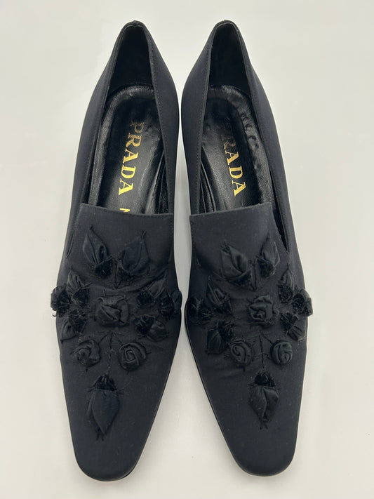Prada vintage Scarpe in Raso Ricamate Prada