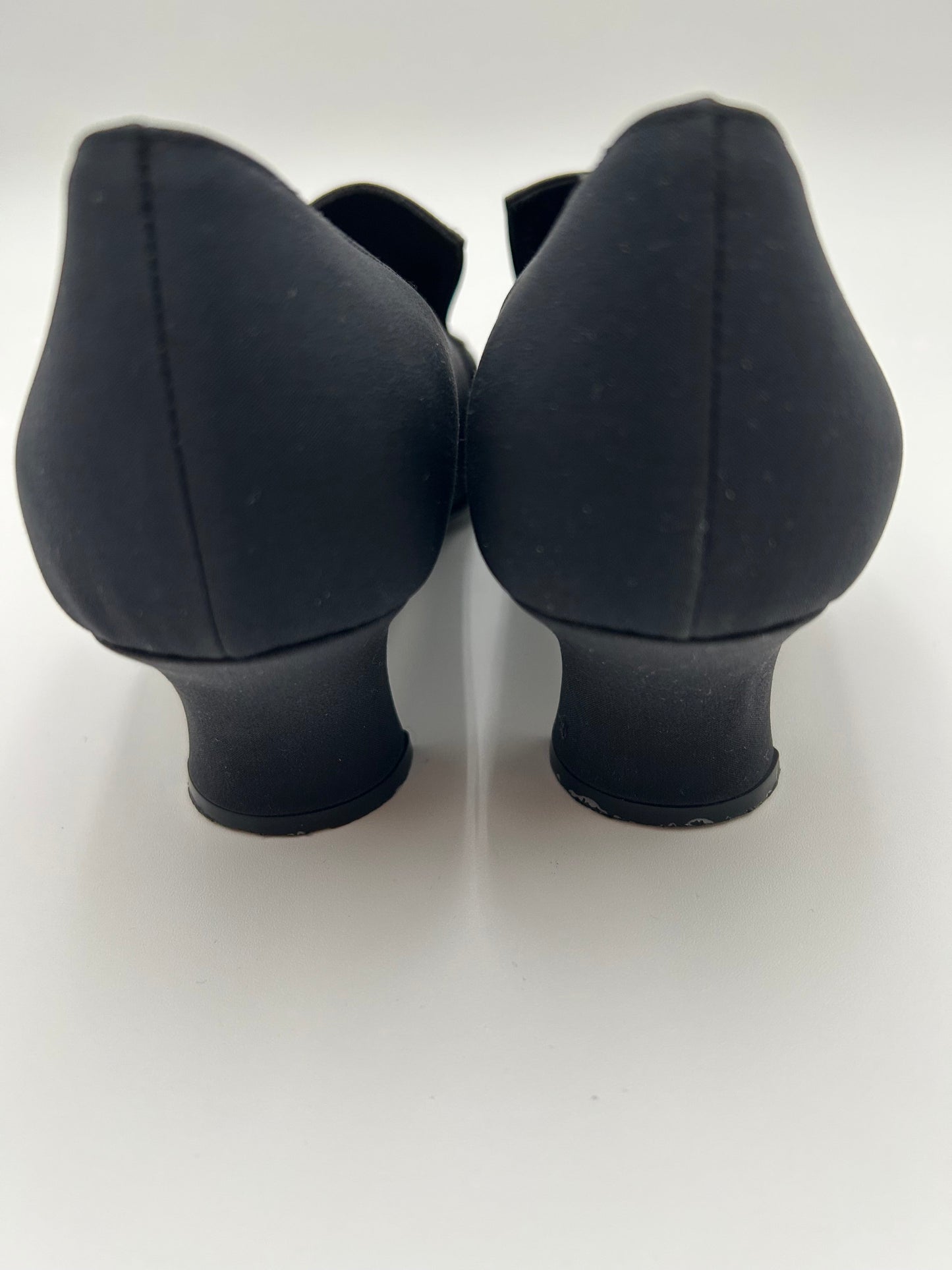 Prada vintage Scarpe in Raso Ricamate Prada