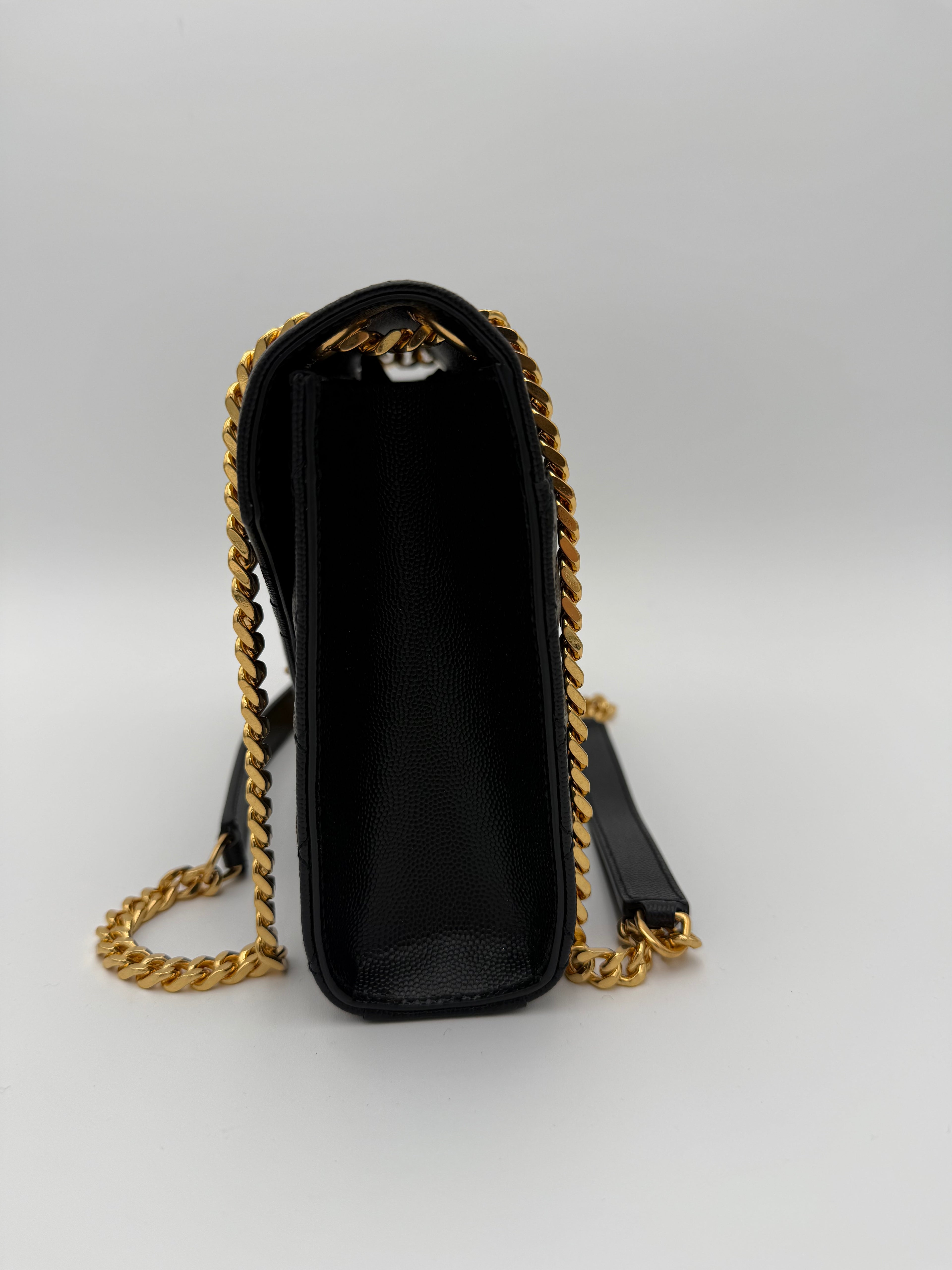 Saint Laurent Borsa Envelope Media a Tracolla in Pelle Nera - Mercatino di Ninni