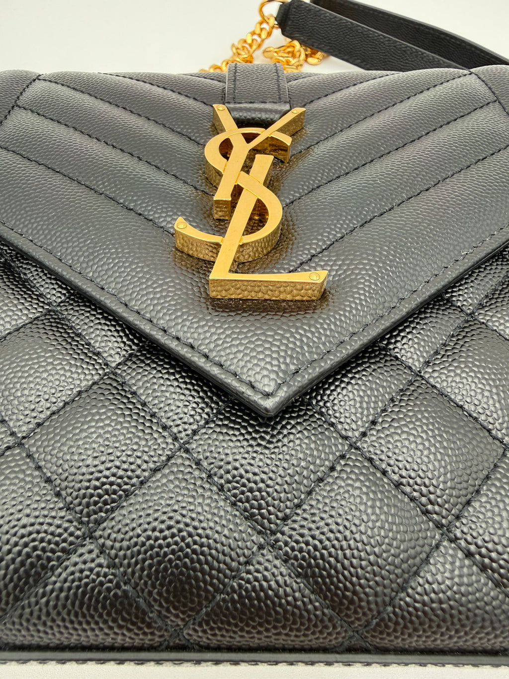 Saint Laurent Borsa Envelope Media a Tracolla in Pelle Nera - Mercatino di Ninni