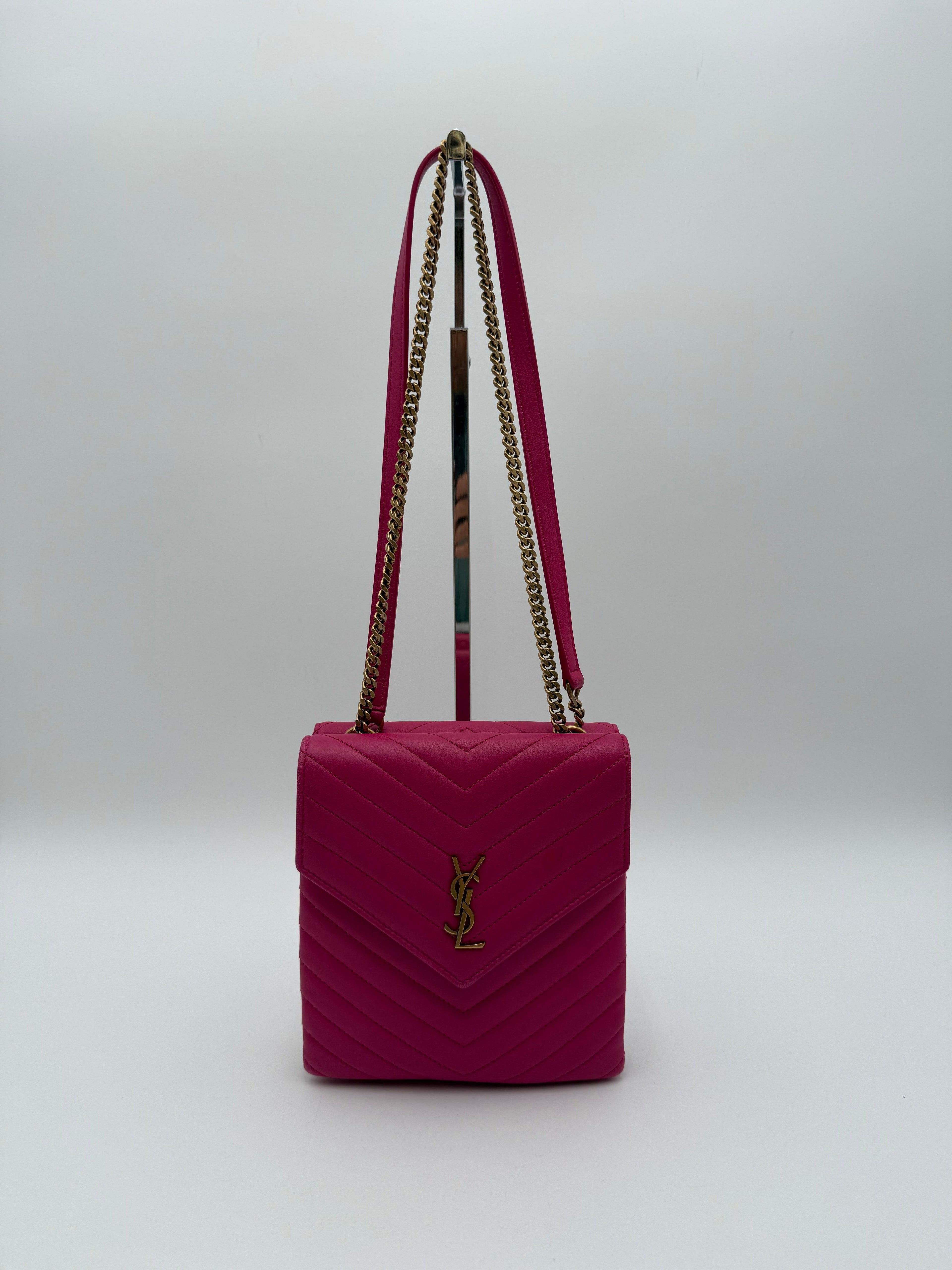 Saint Laurent Borsa a Tracolla Monogram Matelassé in Pelle Fucsia