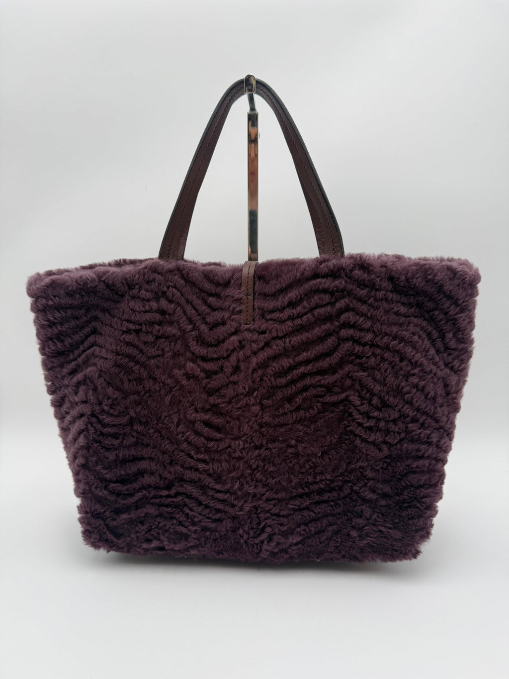 Salvatore Ferragamo Borsa Tote in Shearling Bordeaux Viola Prugna - Mercatino di Ninni