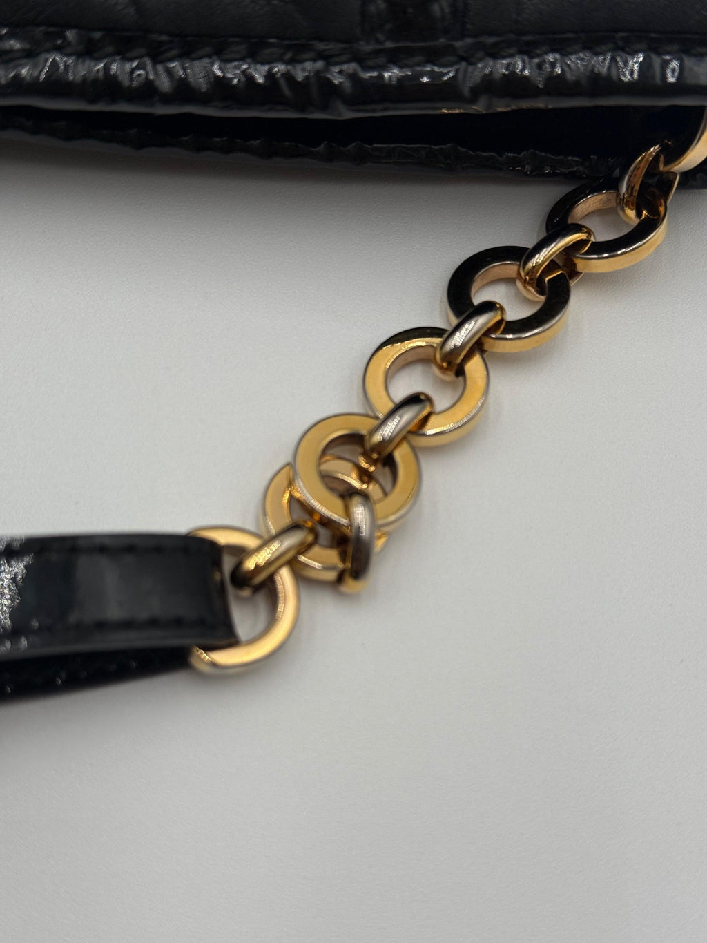 Salvatore Ferragamo Borsa Vintage in Pelle di Nappa Nera - Mercatino di Ninni