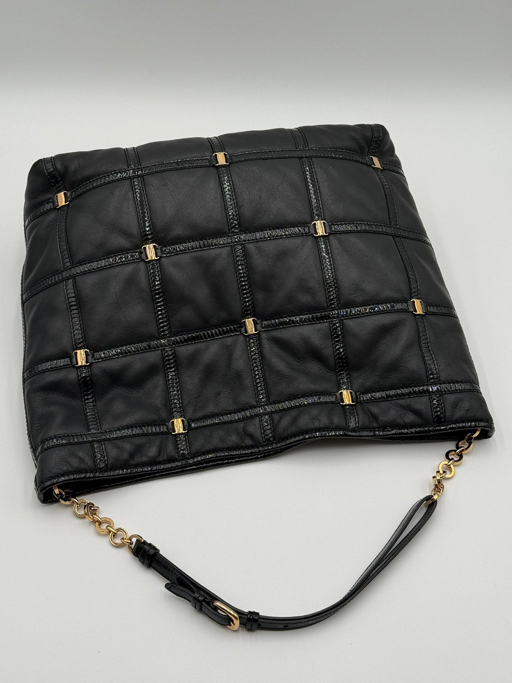 Salvatore Ferragamo Borsa Vintage in Pelle di Nappa Nera - Mercatino di Ninni
