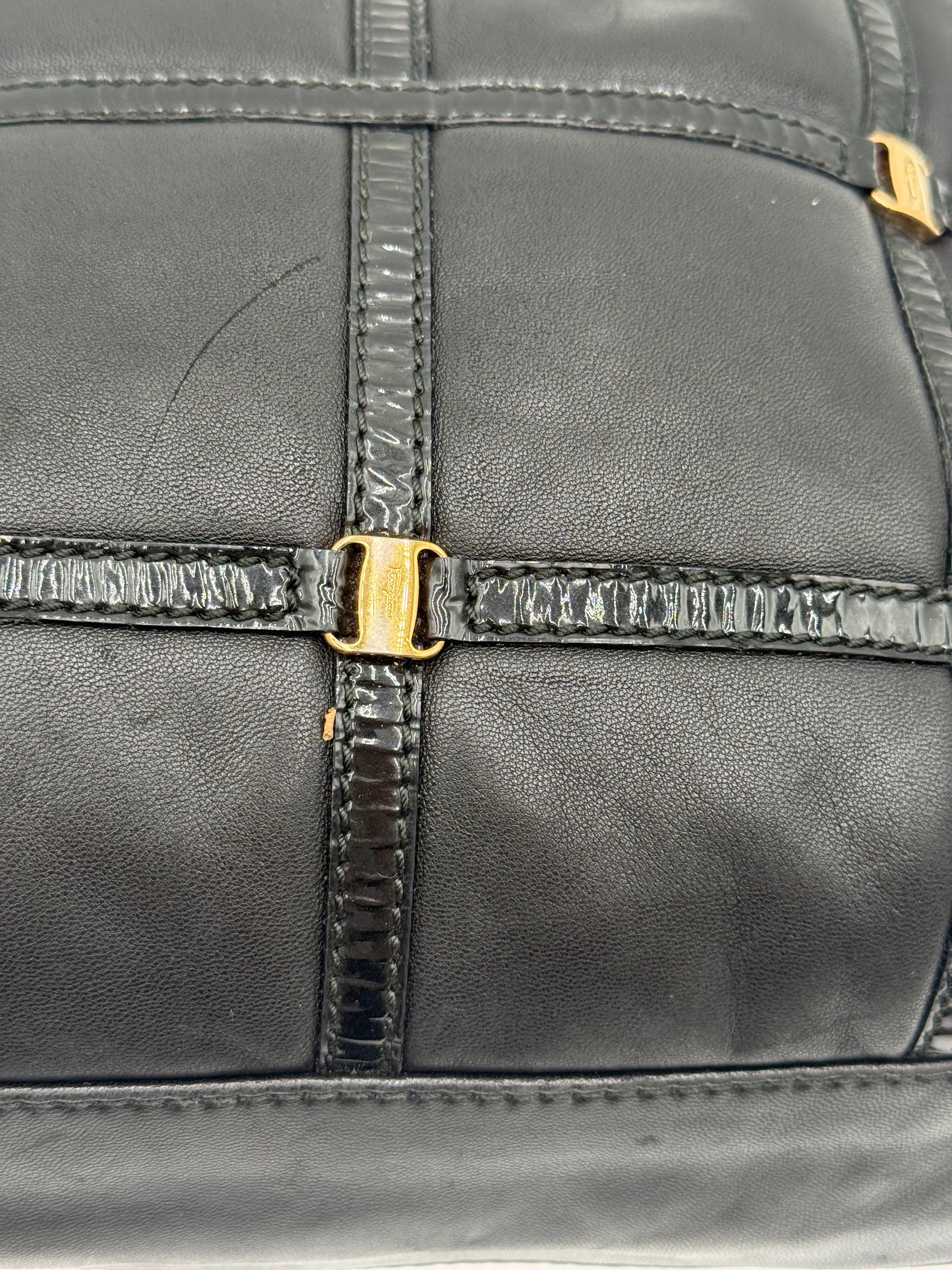 Salvatore Ferragamo Borsa Vintage in Pelle di Nappa Nera - Mercatino di Ninni