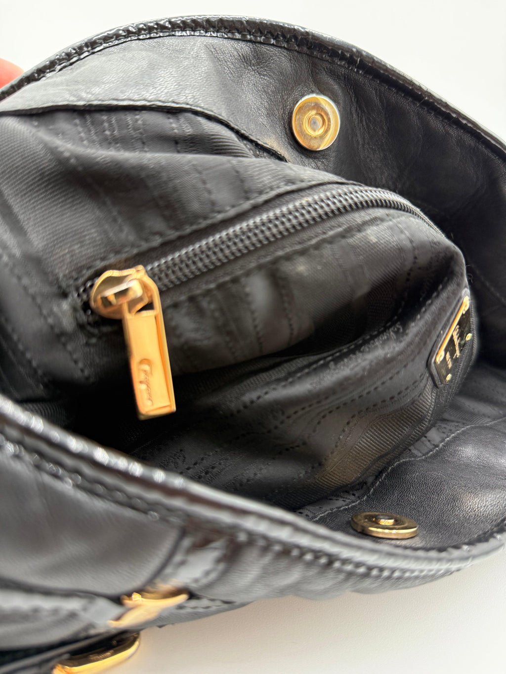 Salvatore Ferragamo Borsa Vintage in Pelle di Nappa Nera - Mercatino di Ninni