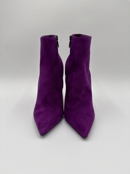 Salvatore Ferragamo Stivaletti Modello "Bolgheri" Cut-Out Bootie in Pelle Scamosciata Viola Salvatore Ferragamo