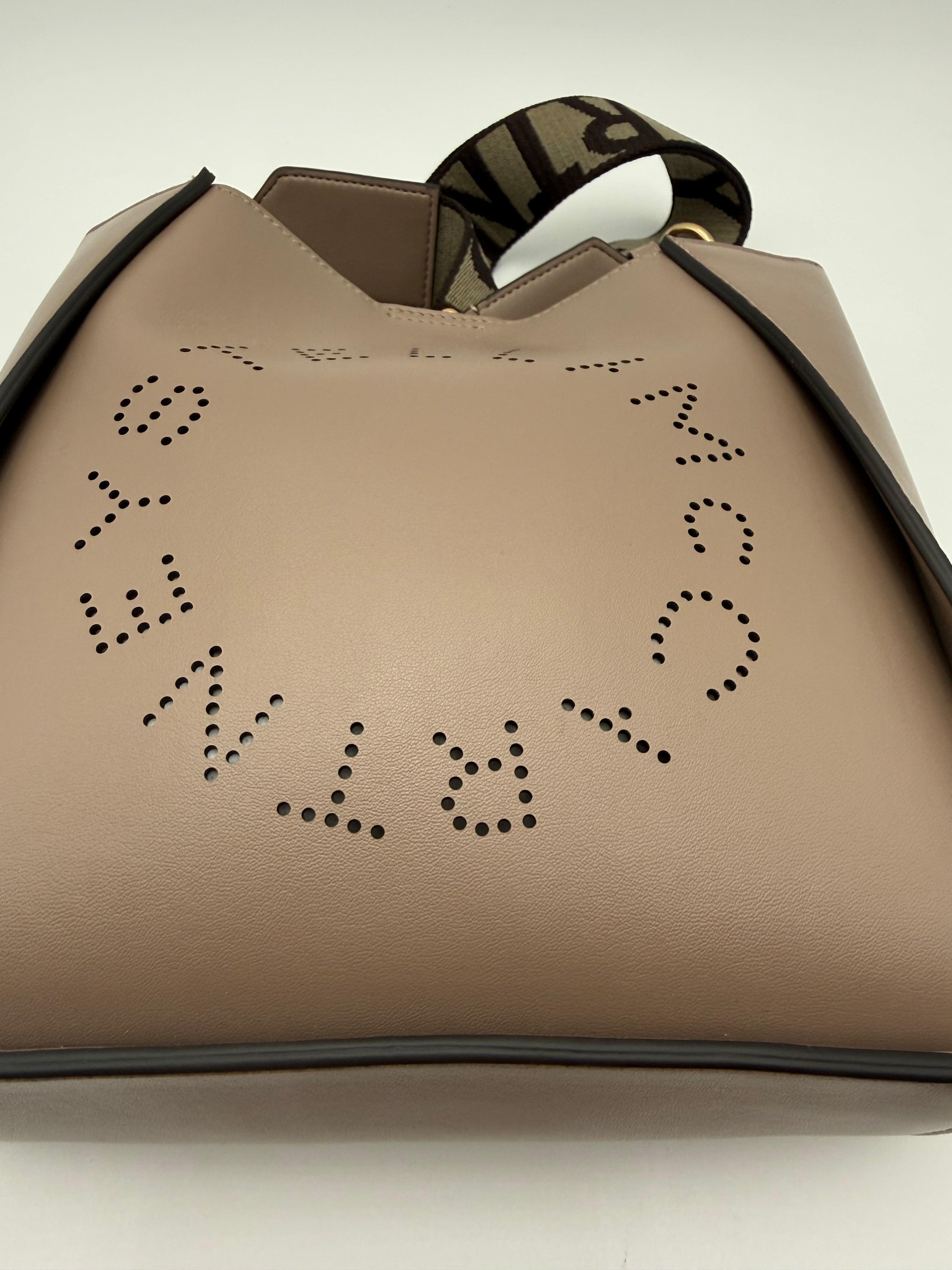 Stella McCartney Borsa Mini Tracolla con Logo Stella in Eco-Pelle Tortora - Mercatino di Ninni