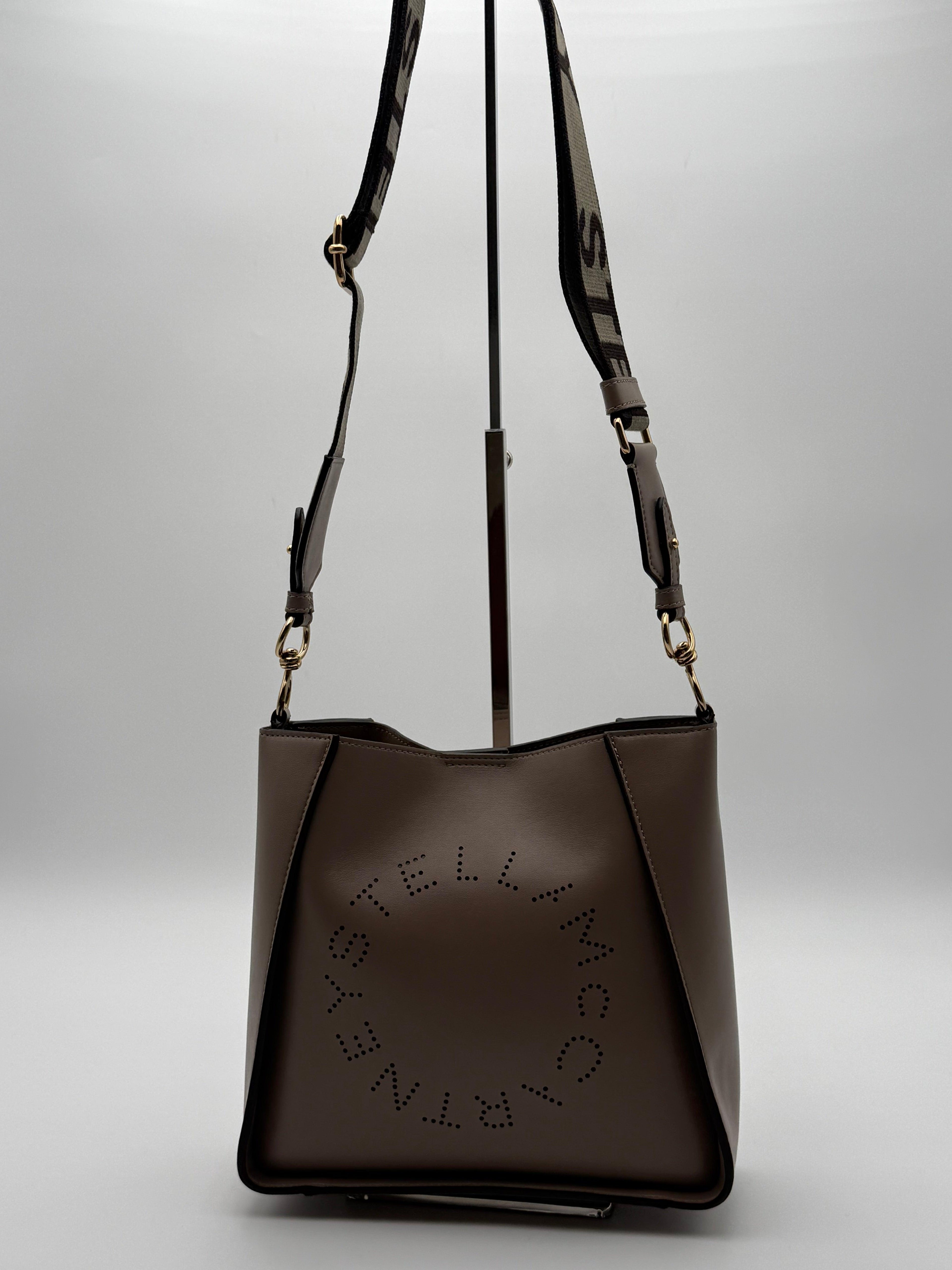 Stella McCartney Borsa Mini Tracolla con Logo Stella in Eco-Pelle Tortora - Mercatino di Ninni