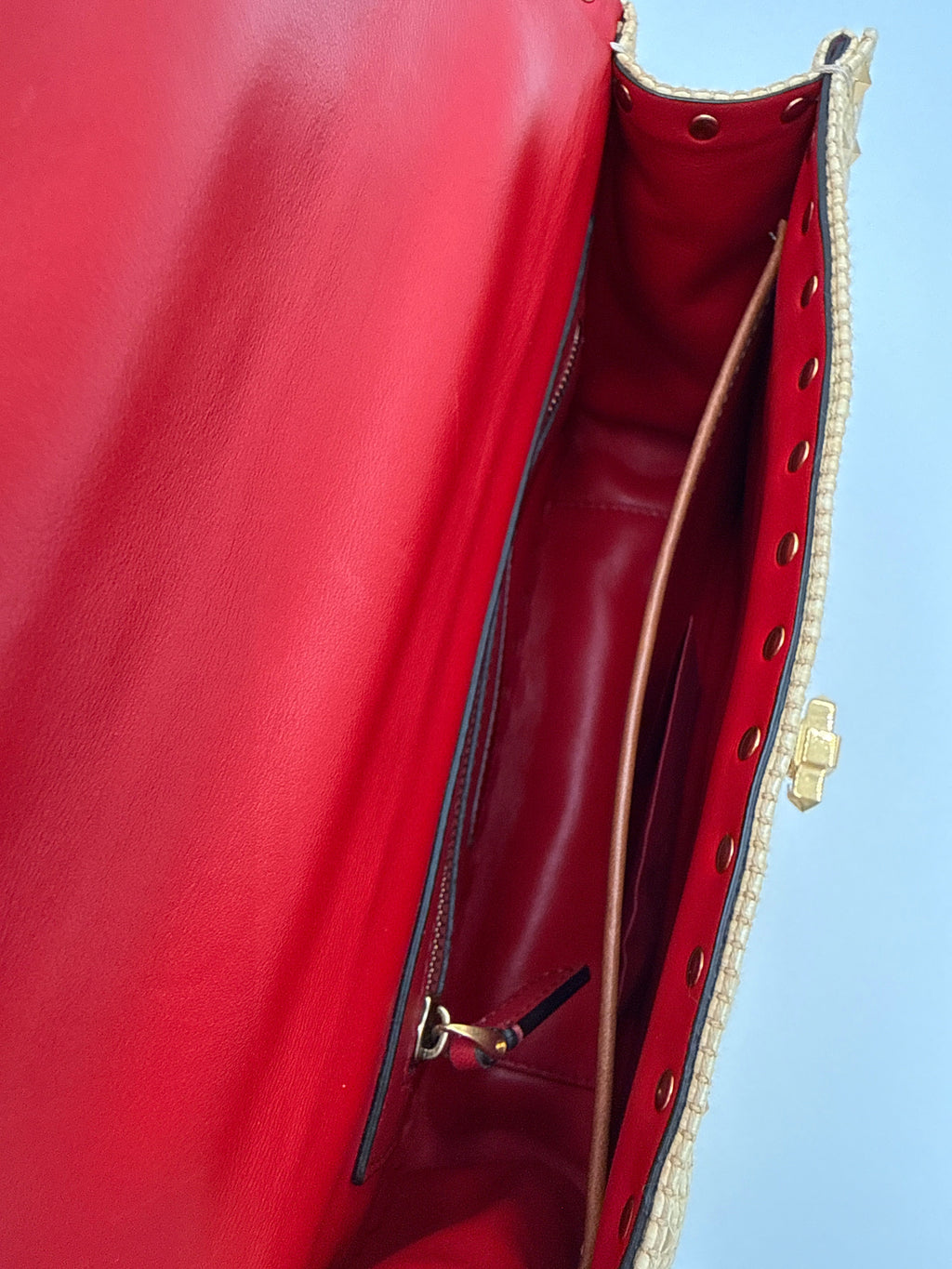 Valentino Garavani Rockstud Spike Borsa in Raffia e Pelle Valentino Garavani